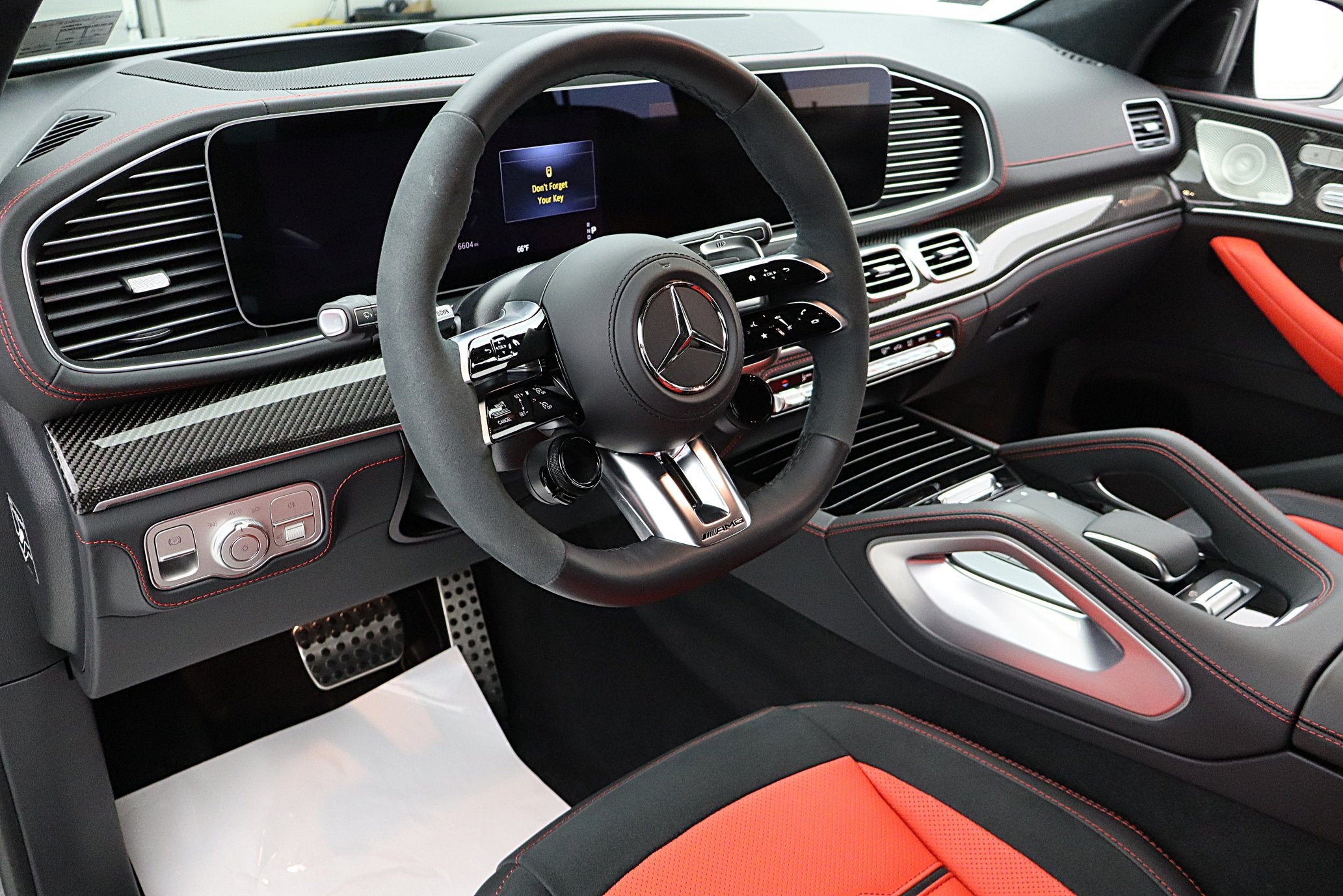 2025 Mercedes-Benz GLE AMG® 63 S