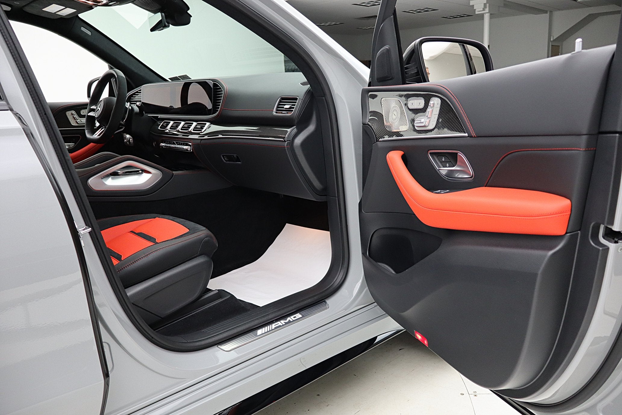 2025 Mercedes-Benz GLE AMG® 63 S