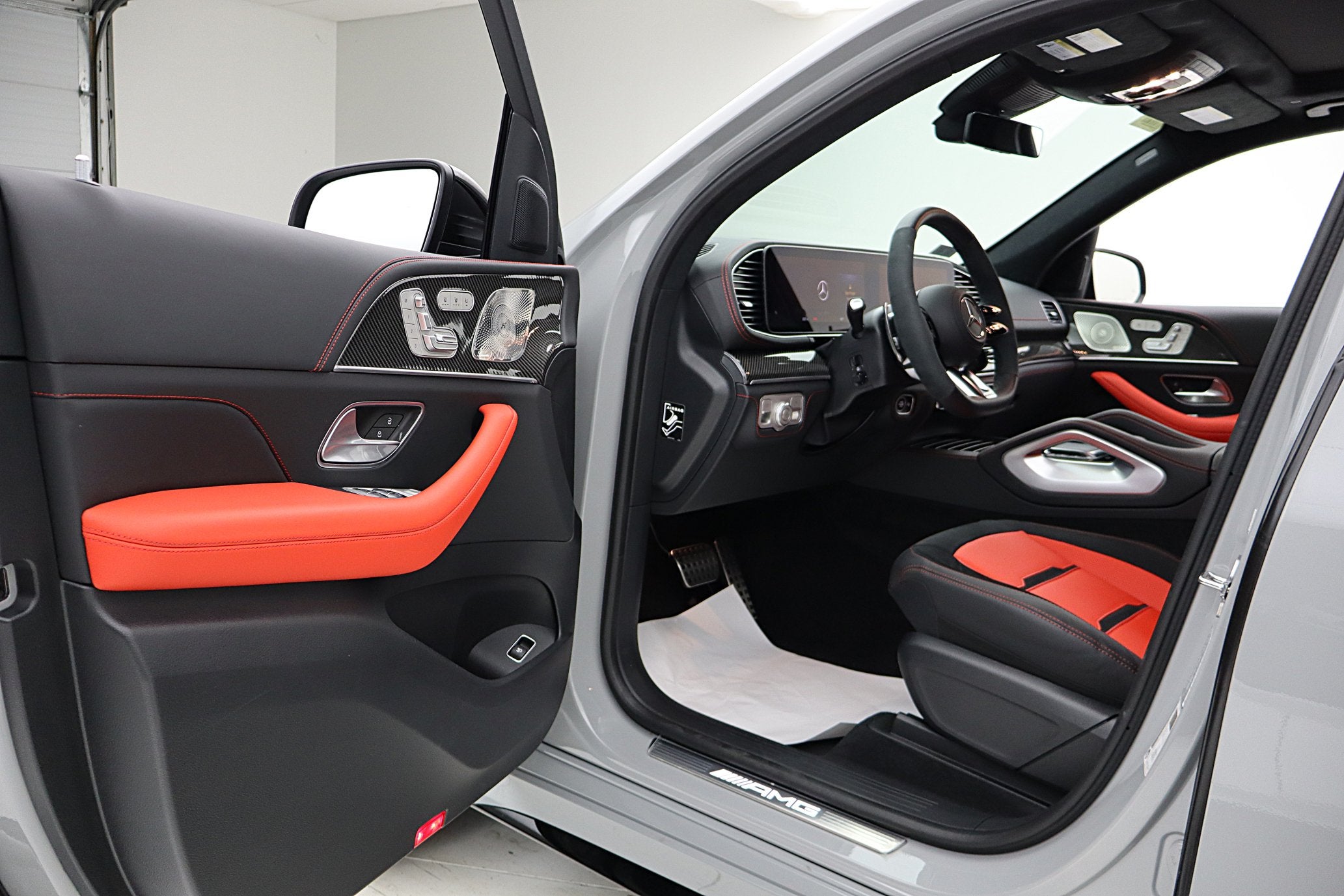 2025 Mercedes-Benz GLE AMG® 63 S