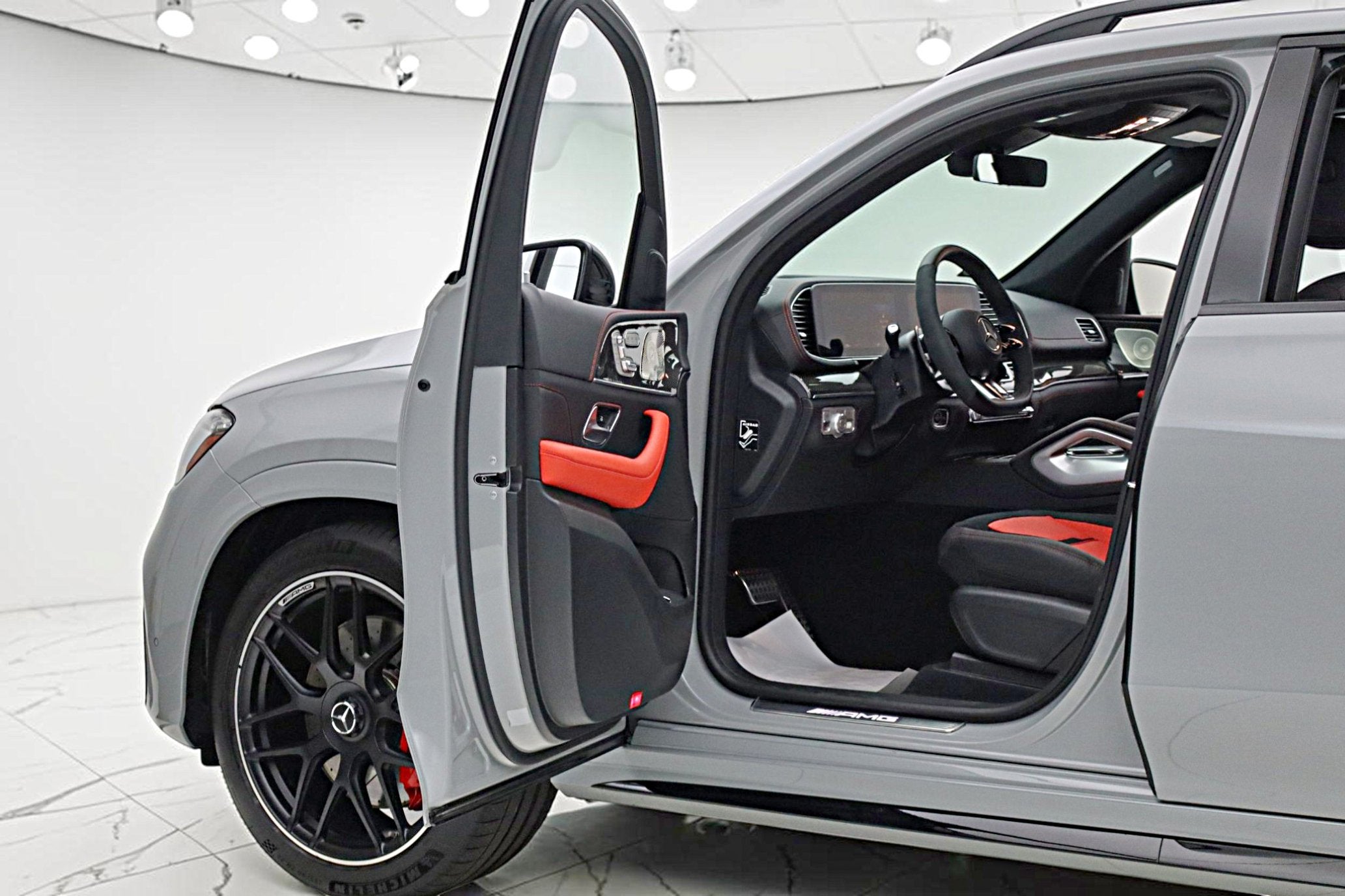 2025 Mercedes-Benz GLE AMG® 63 S