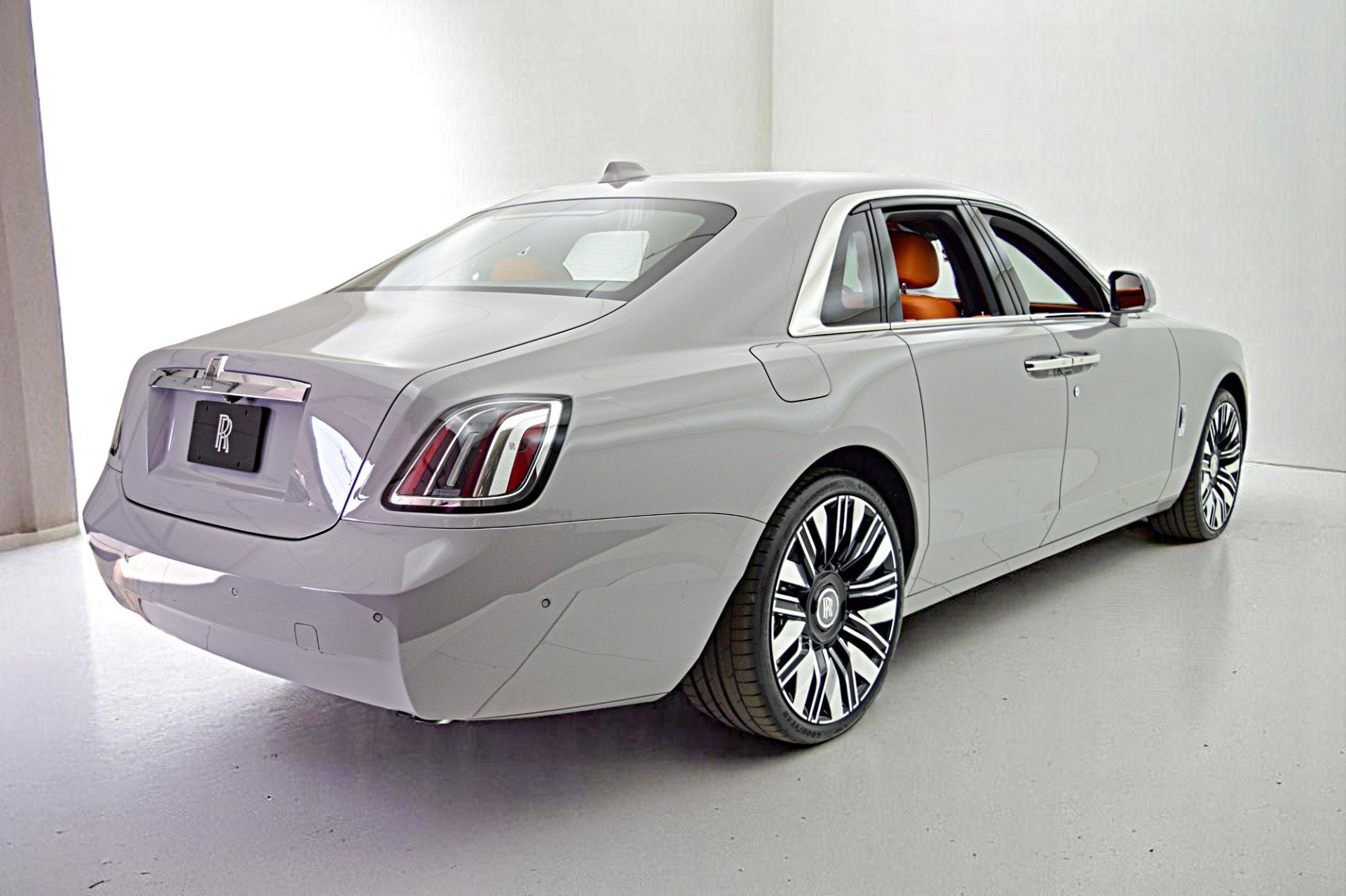 2025 Rolls-Royce Ghost NA
