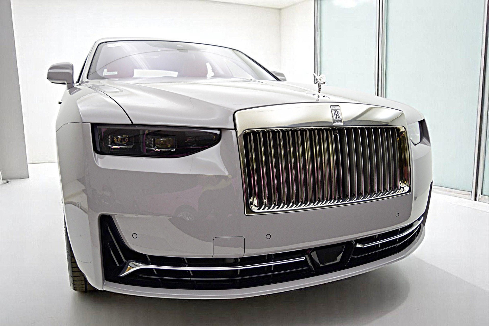 2025 Rolls-Royce Ghost NA