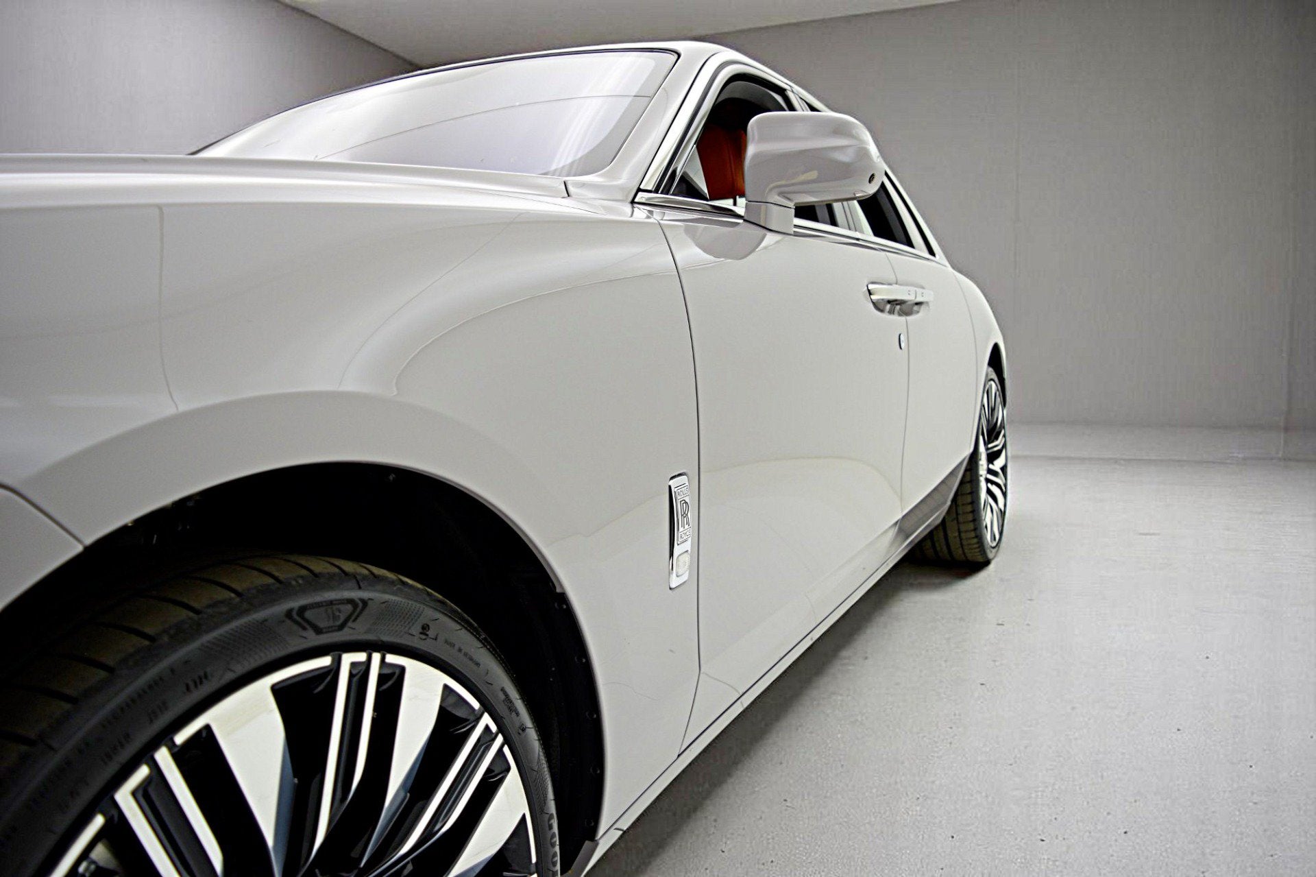 2025 Rolls-Royce Ghost NA