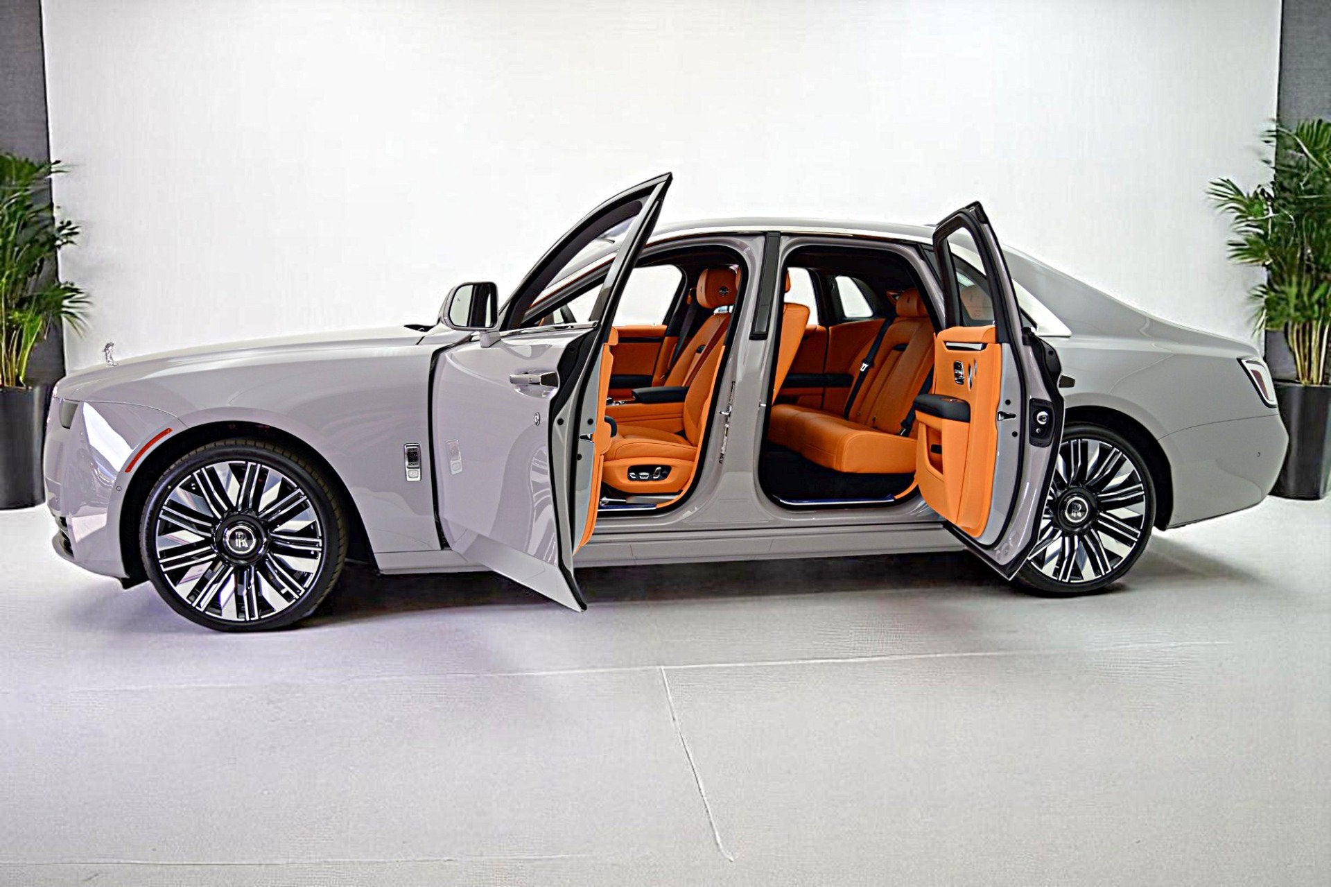 2025 Rolls-Royce Ghost NA