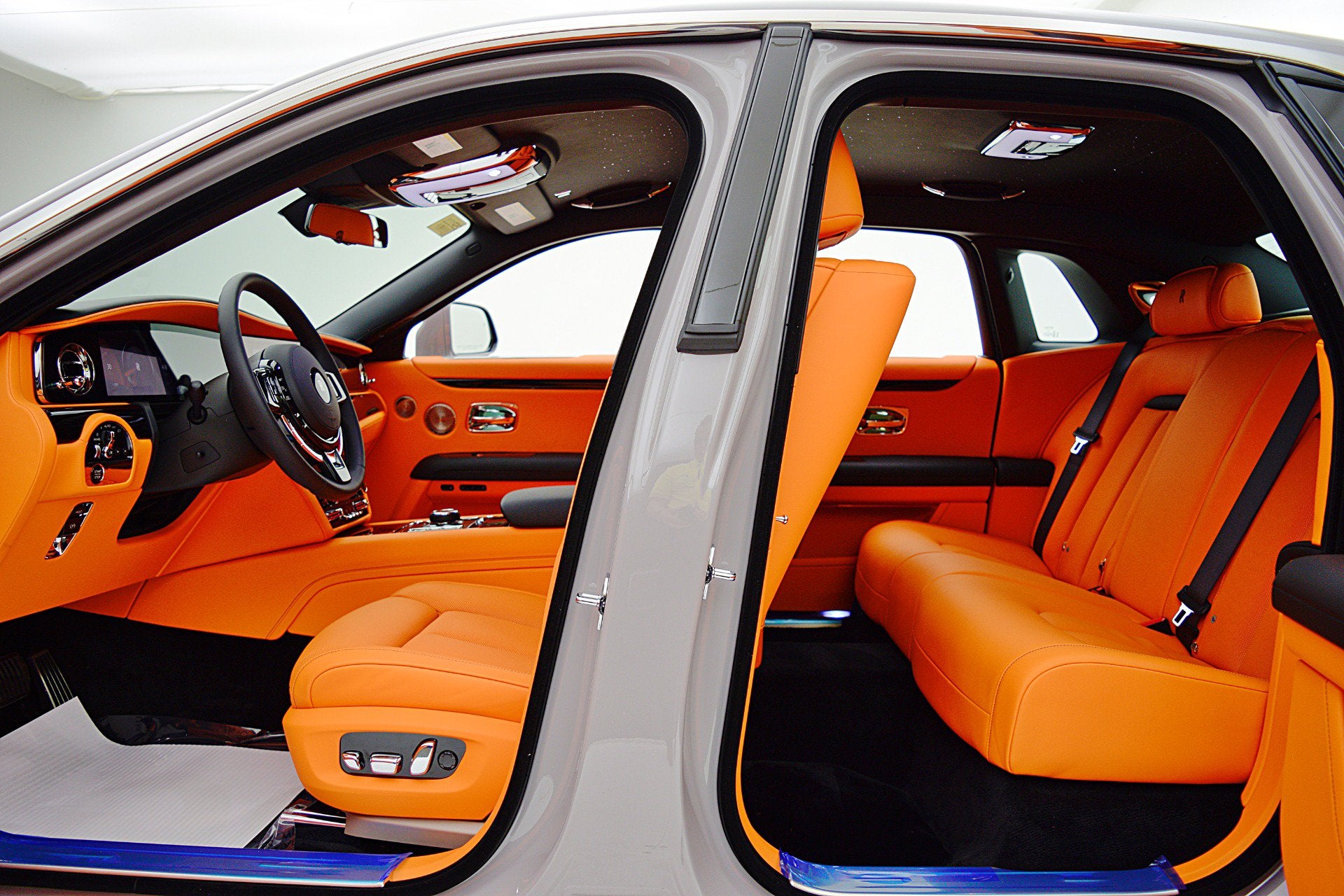 2025 Rolls-Royce Ghost NA
