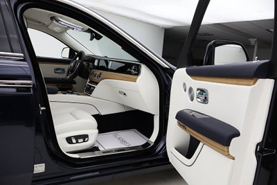 2025 Rolls-Royce Ghost /LEASE OPTIONS AVAILABLE