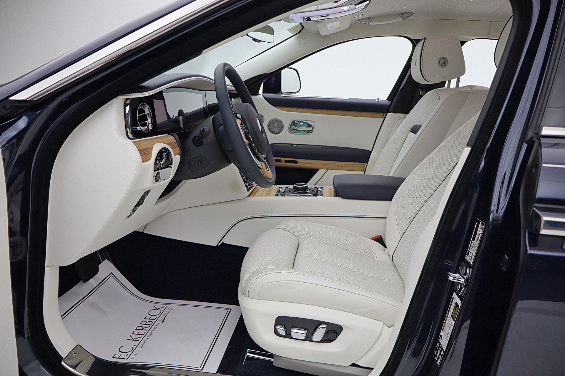 2025 Rolls-Royce Ghost /LEASE OPTIONS AVAILABLE