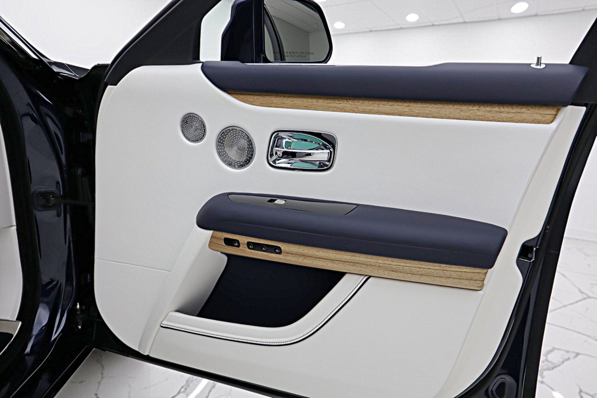 2025 Rolls-Royce Ghost /LEASE OPTIONS AVAILABLE