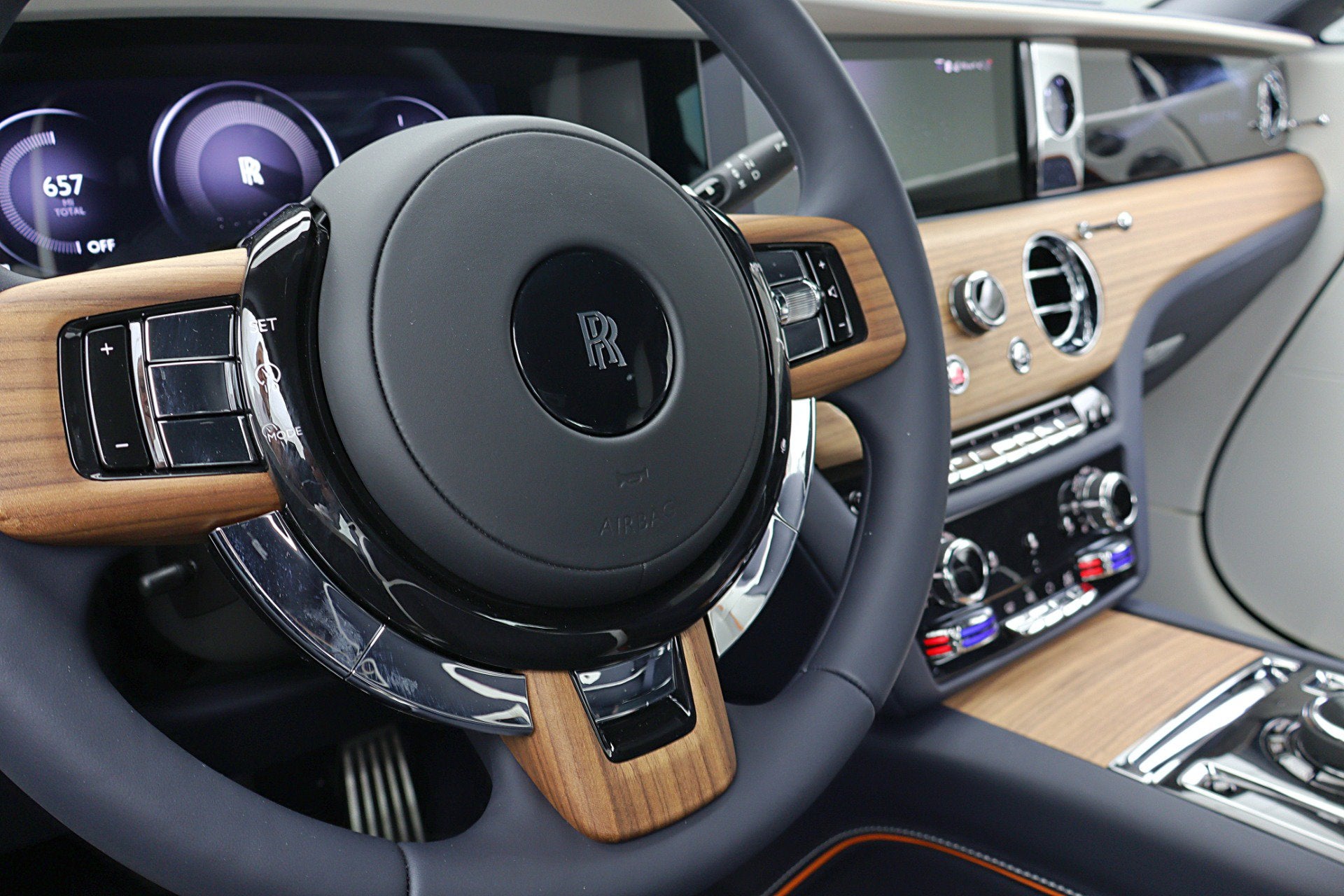 2024 Rolls-Royce Spectre Spectre