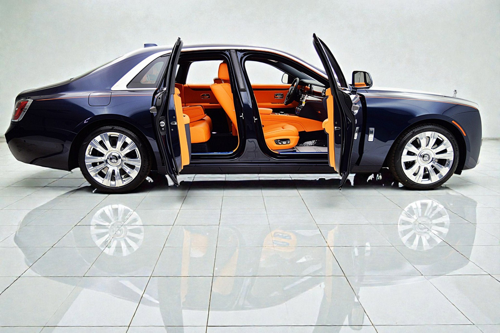 2023 Rolls-Royce Ghost Ghost/LEASE OPTIONS AVAILABLE