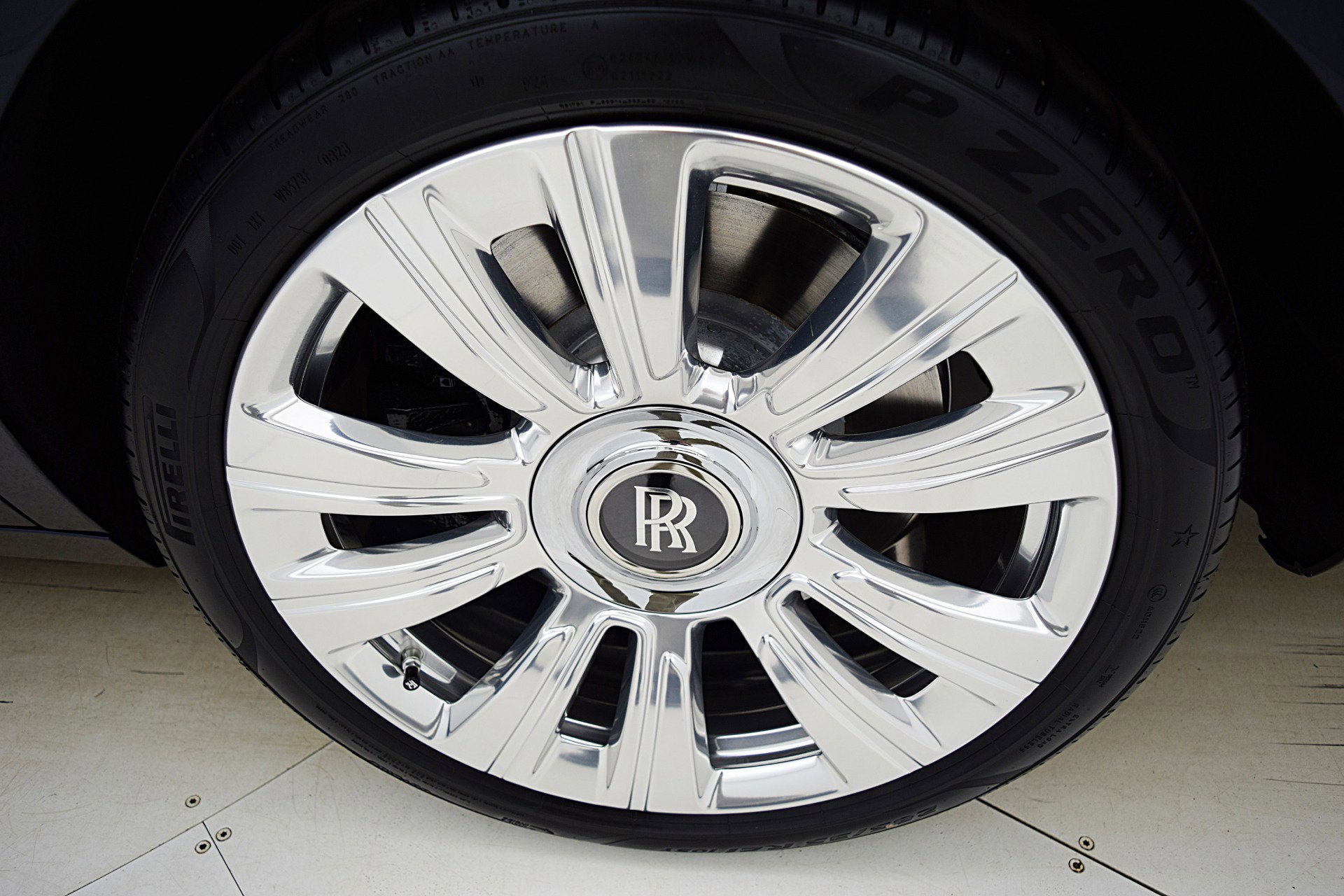 2023 Rolls-Royce Ghost Ghost/LEASE OPTIONS AVAILABLE