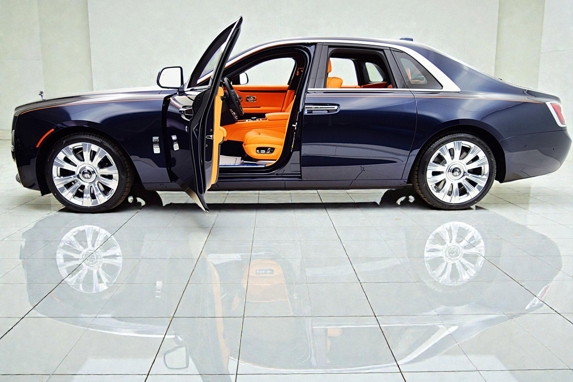 2023 Rolls-Royce Ghost Ghost/LEASE OPTIONS AVAILABLE