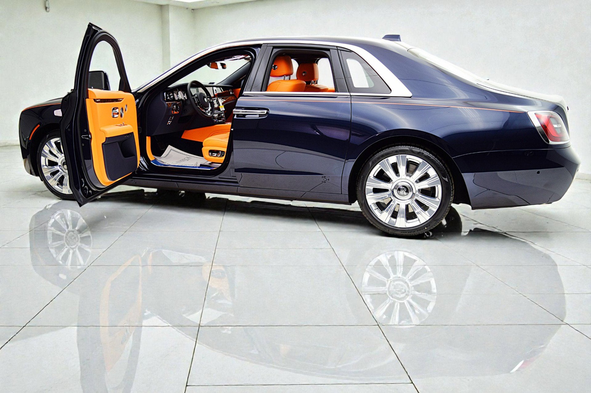 2023 Rolls-Royce Ghost Ghost/LEASE OPTIONS AVAILABLE