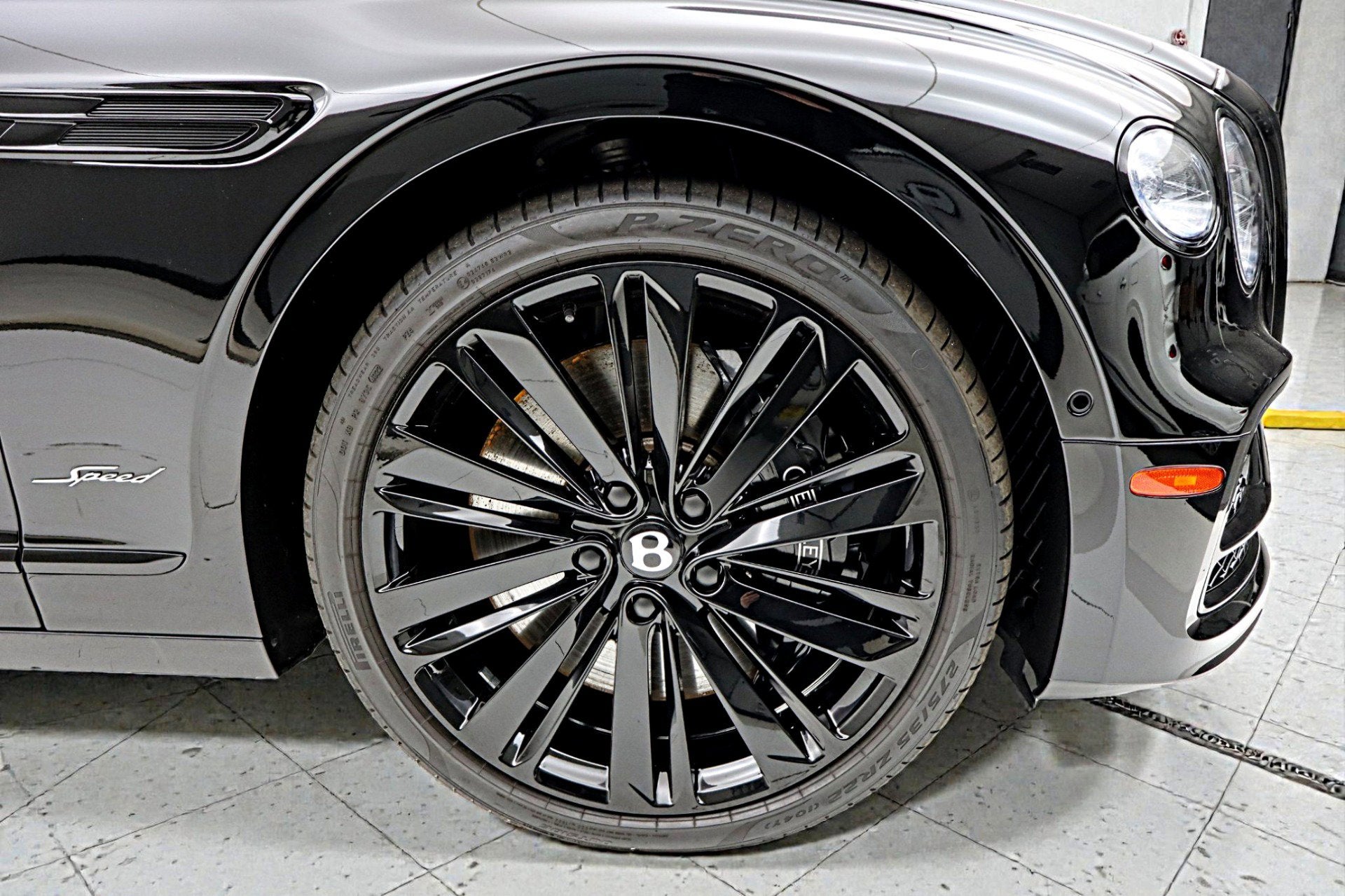 2023 Bentley Flying Spur Speed/LEASE OPTIONS AVAILABLE