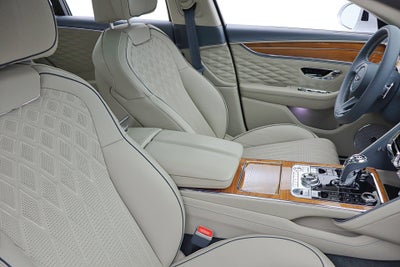 2023 Bentley Flying Spur Azure V8/LEASE OPTIONS AVAILABLE