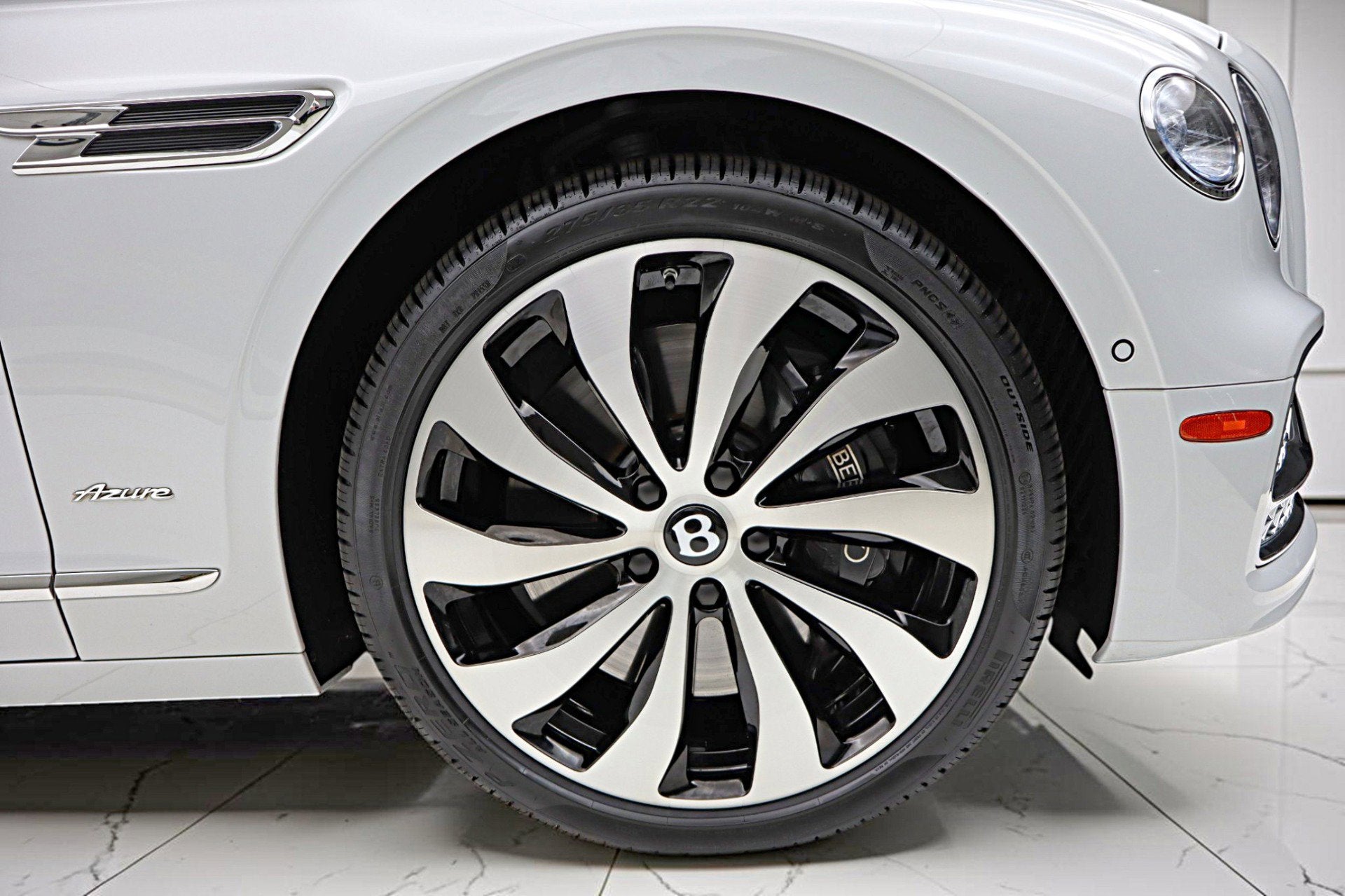 2023 Bentley Flying Spur Azure V8/LEASE OPTIONS AVAILABLE