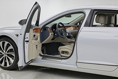 2023 Bentley Flying Spur Azure V8/LEASE OPTIONS AVAILABLE