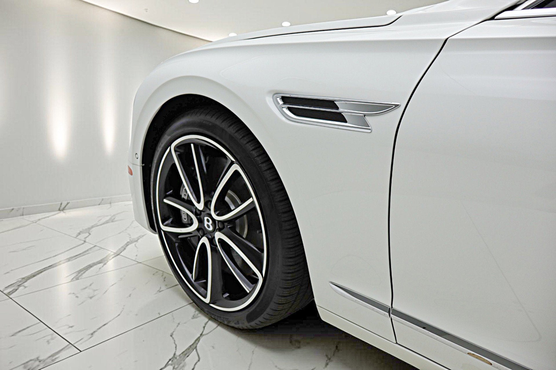 2024 Bentley Flying Spur V8 Edition 8/LEASE OPTIONS AVAILABLE