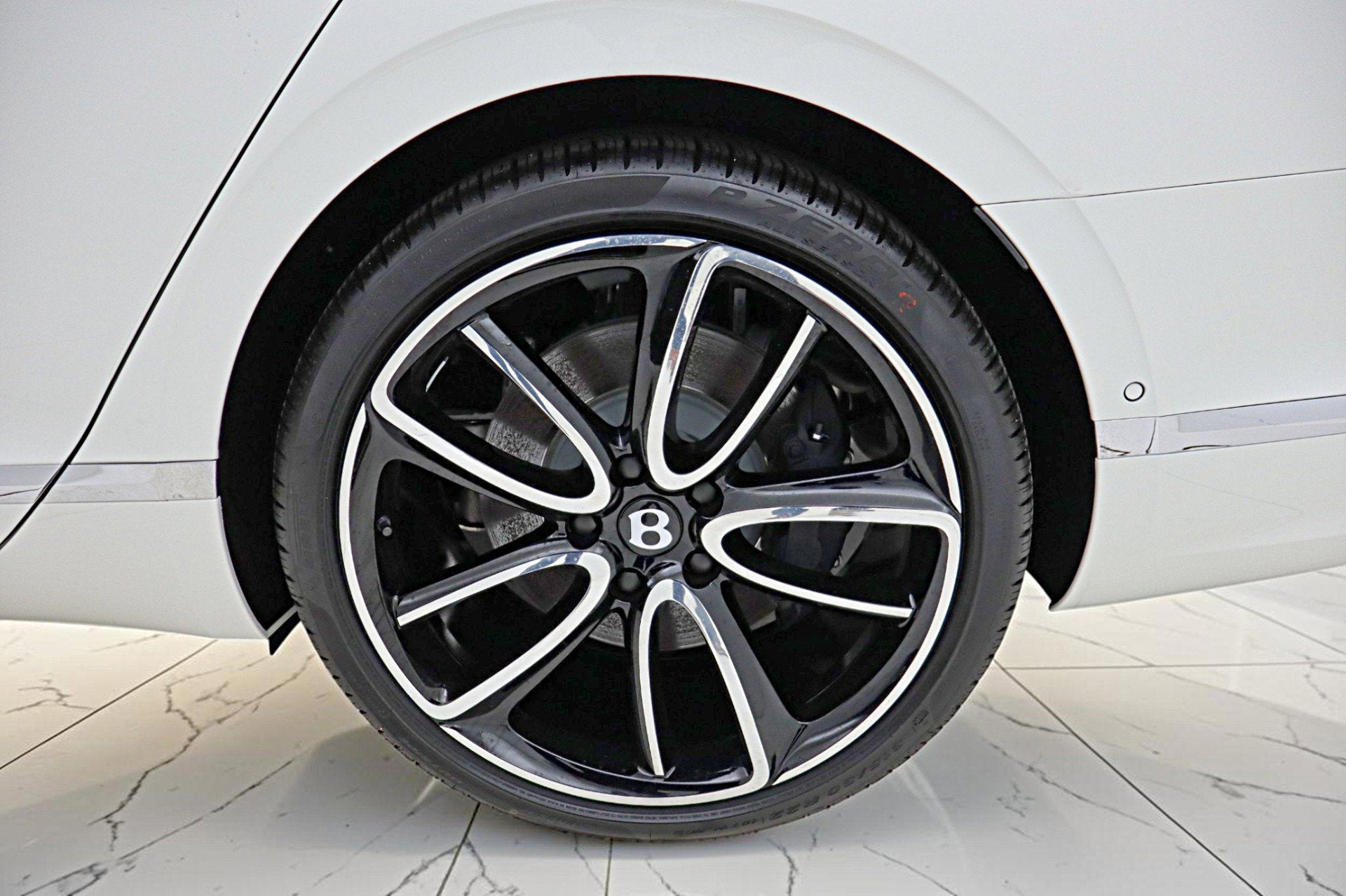 2024 Bentley Flying Spur V8 Edition 8/LEASE OPTIONS AVAILABLE