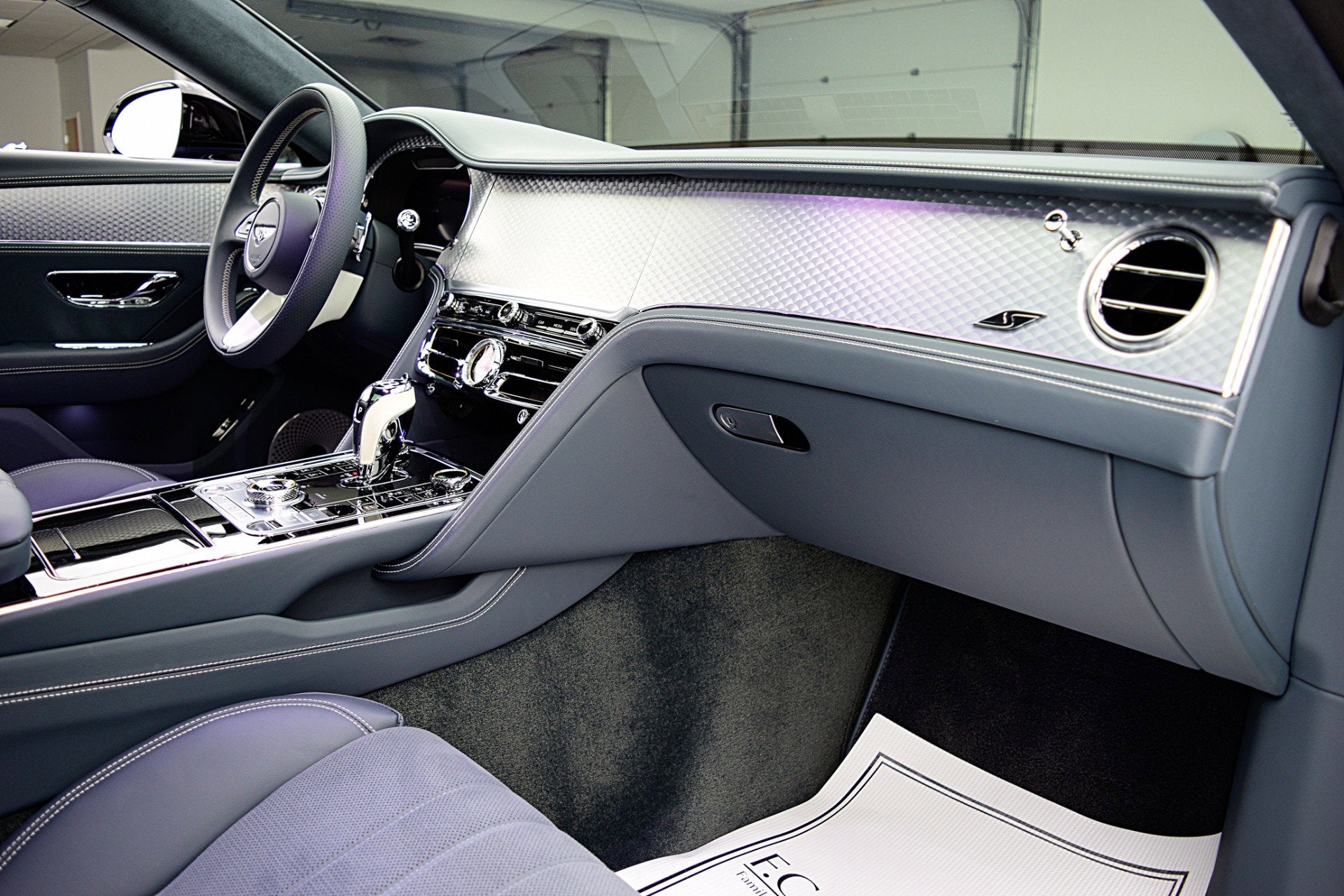 2023 Bentley Flying Spur V8 S/LEASE OPTIONS AVAILABLE