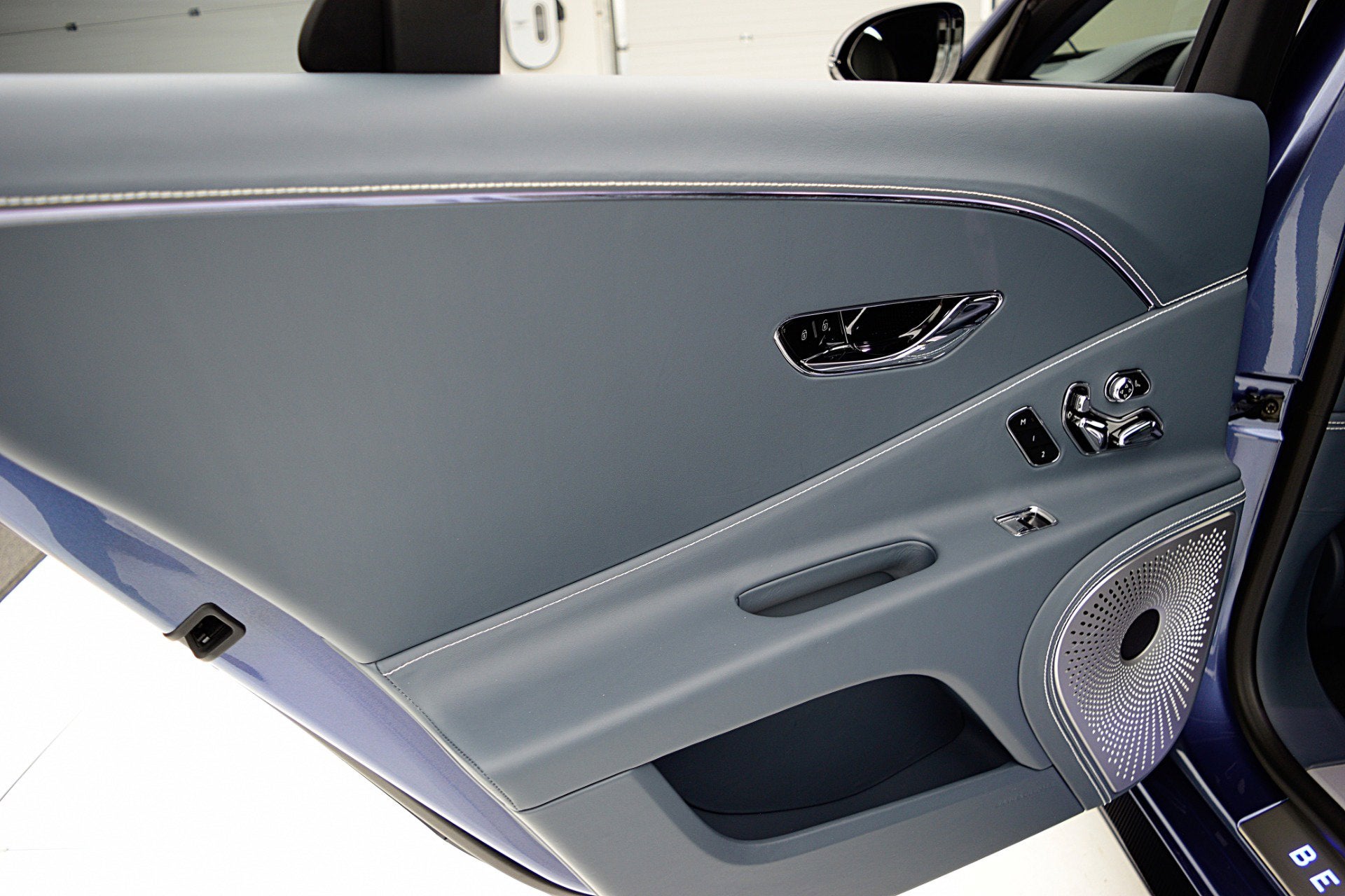 2023 Bentley Flying Spur V8 S/LEASE OPTIONS AVAILABLE