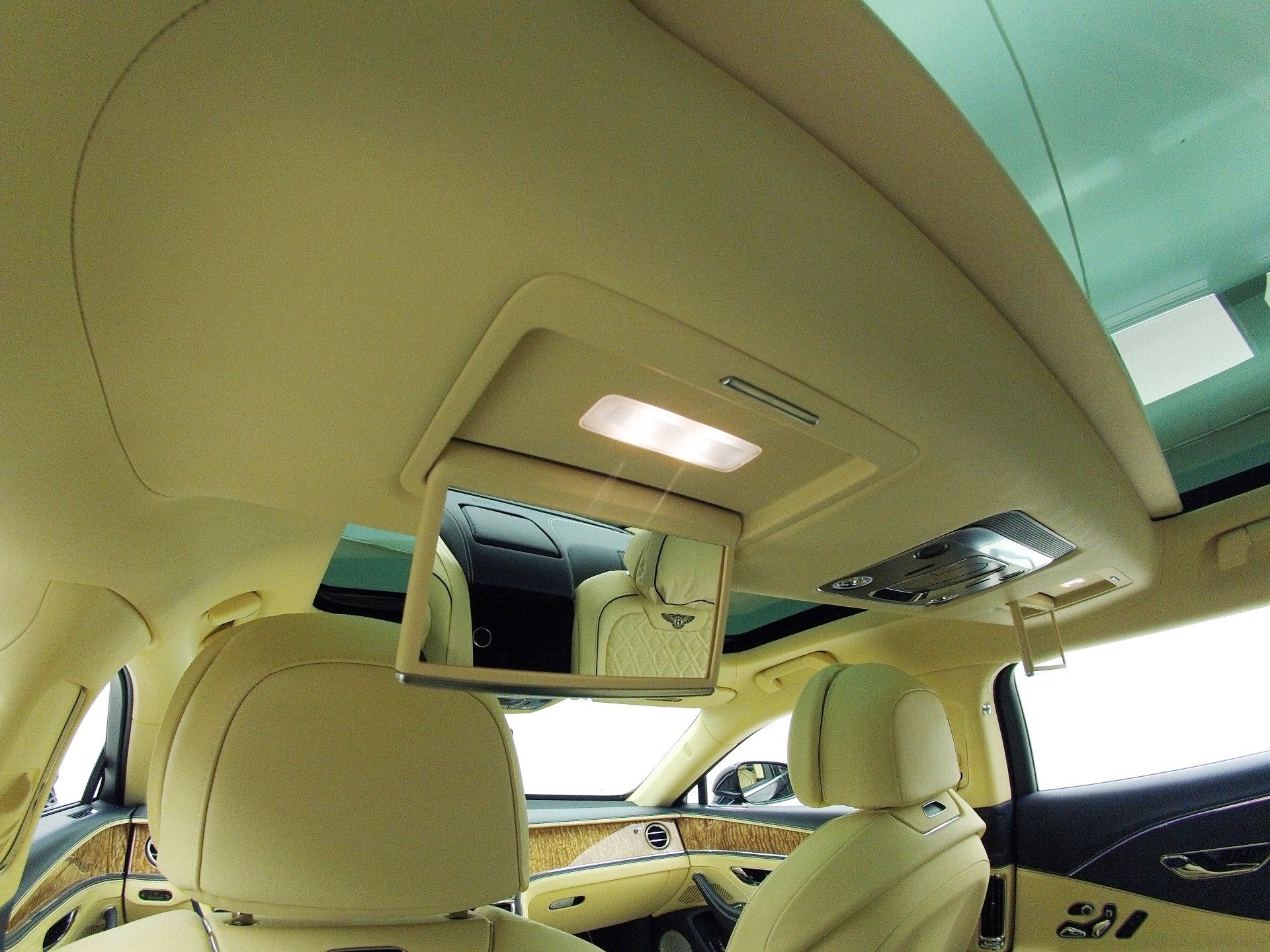 2022 Bentley Flying Spur V8/LEASE OPTIONS AVAILABLE