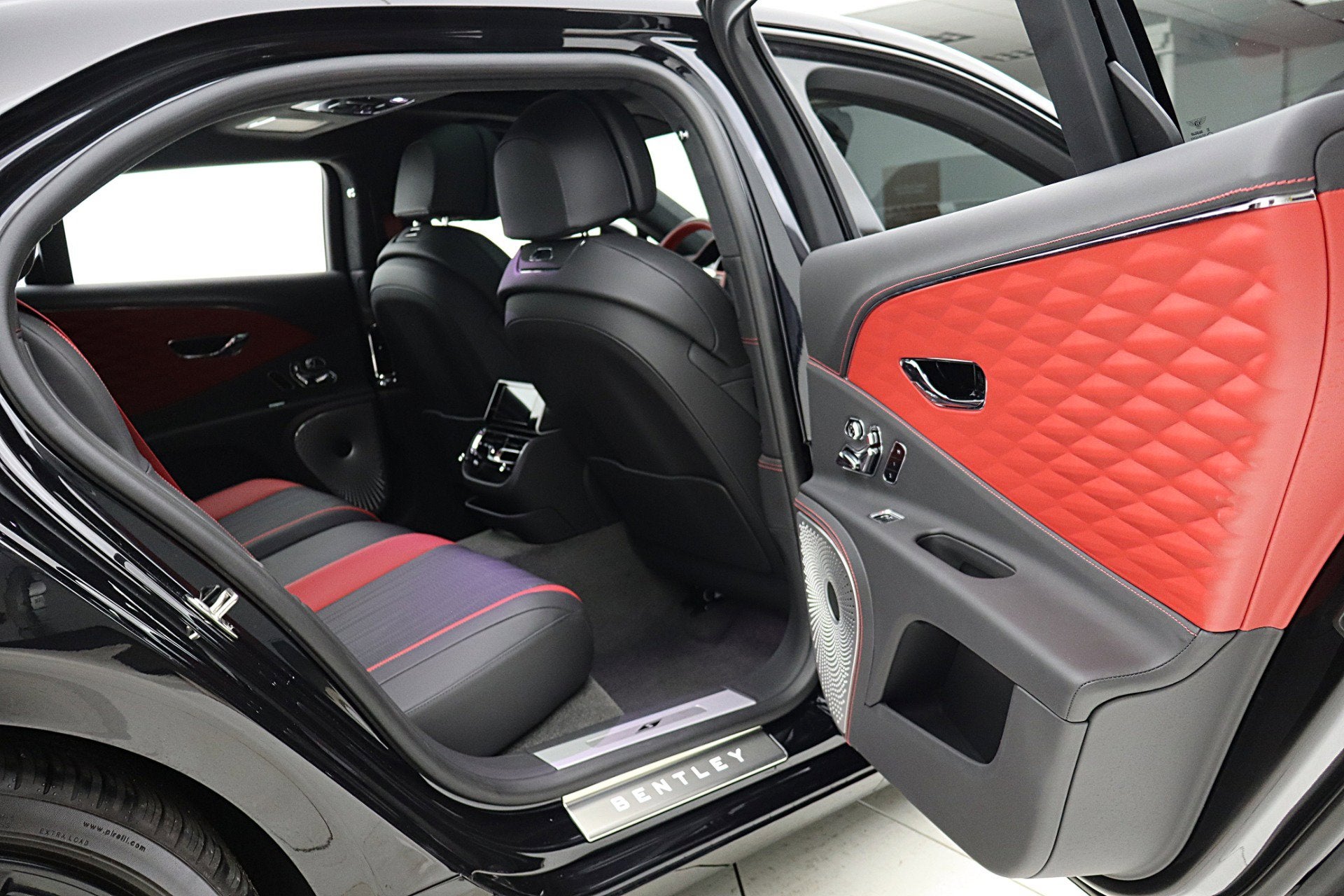 2023 Bentley Flying Spur S V8/LEASE OPTIONS AVAILABLE