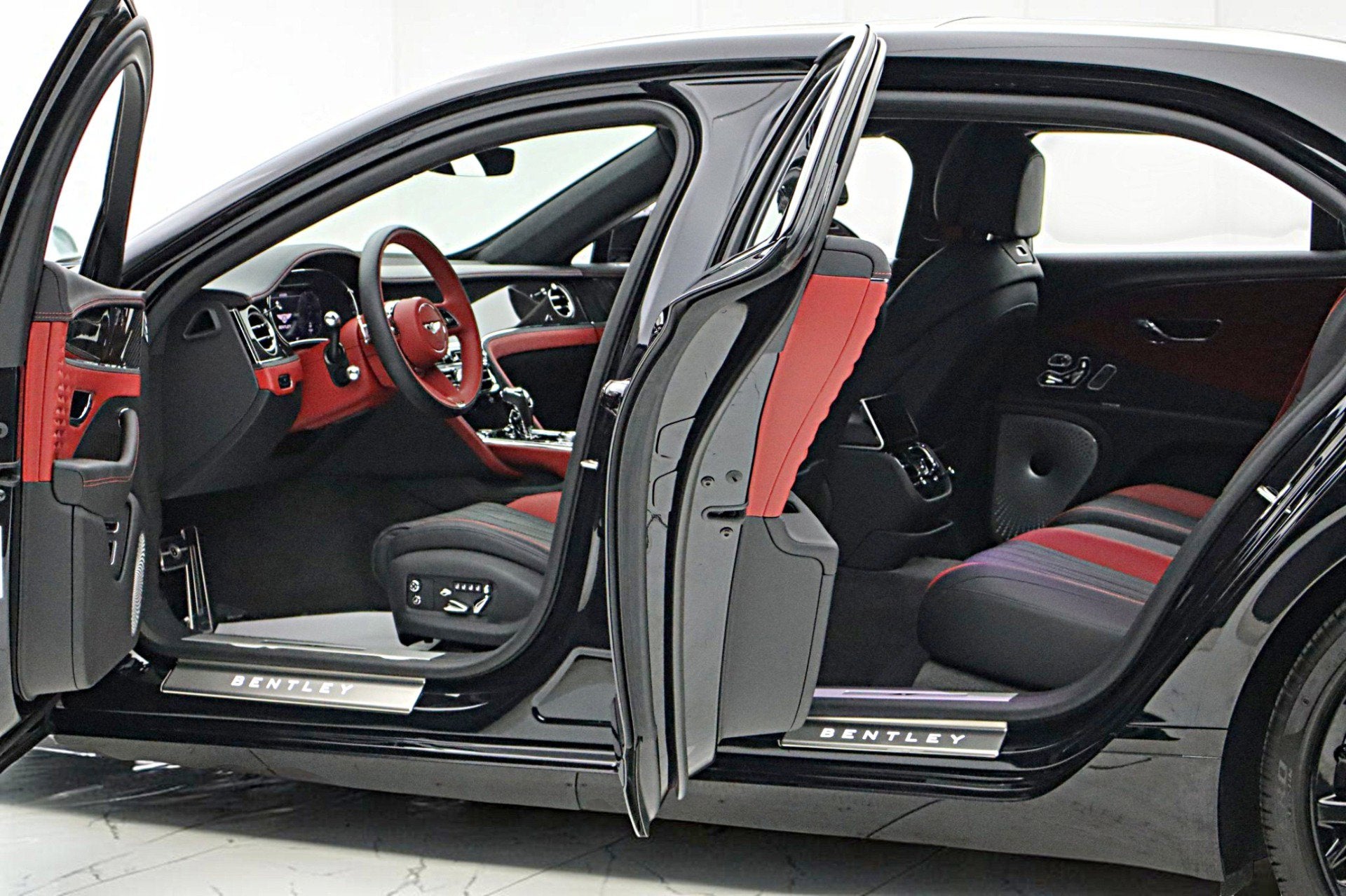 2023 Bentley Flying Spur S V8/LEASE OPTIONS AVAILABLE