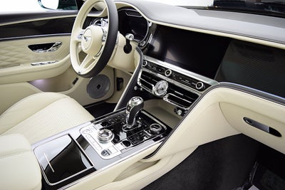 2022 Bentley Flying Spur V8