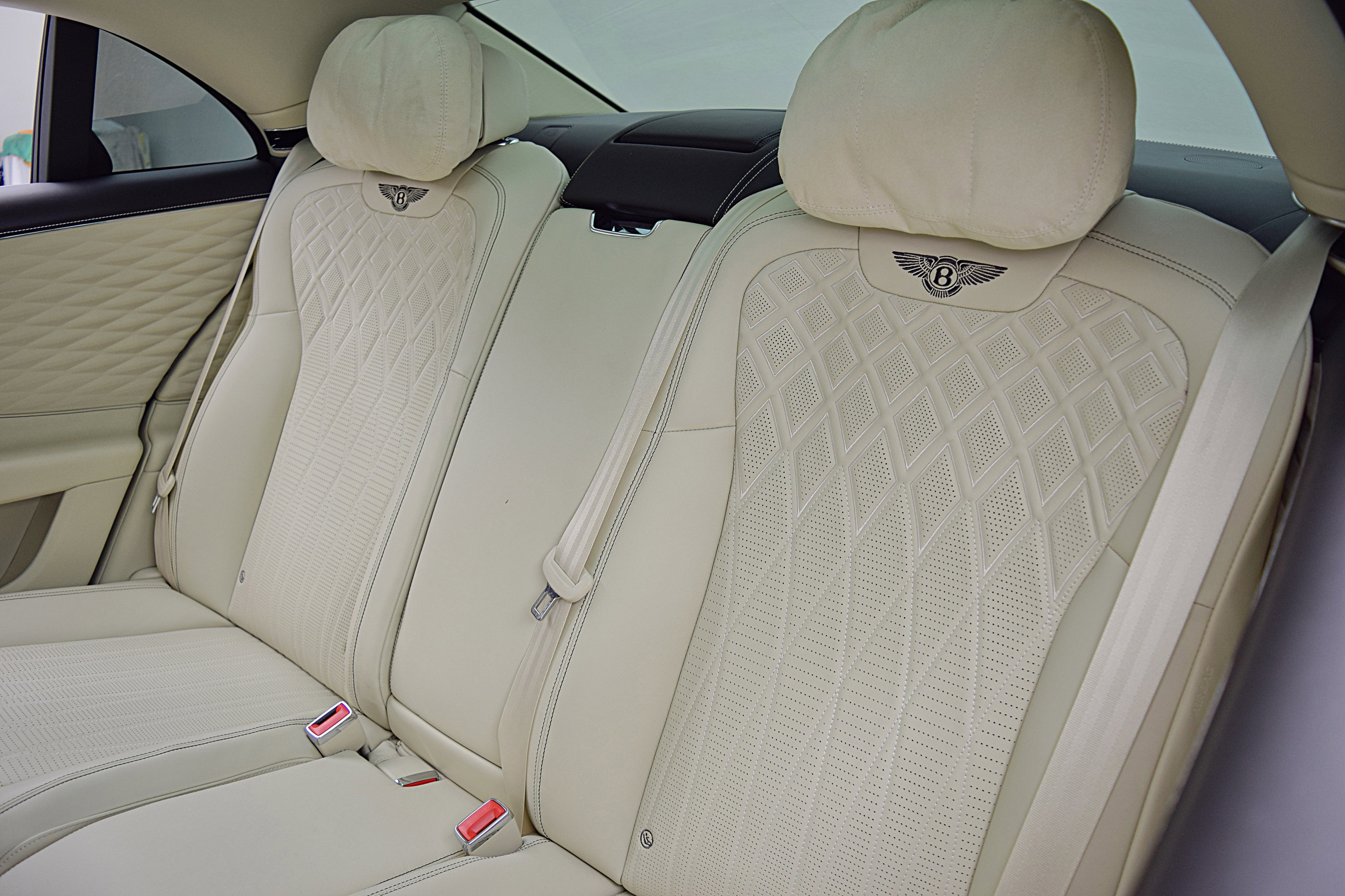 2022 Bentley Flying Spur V8