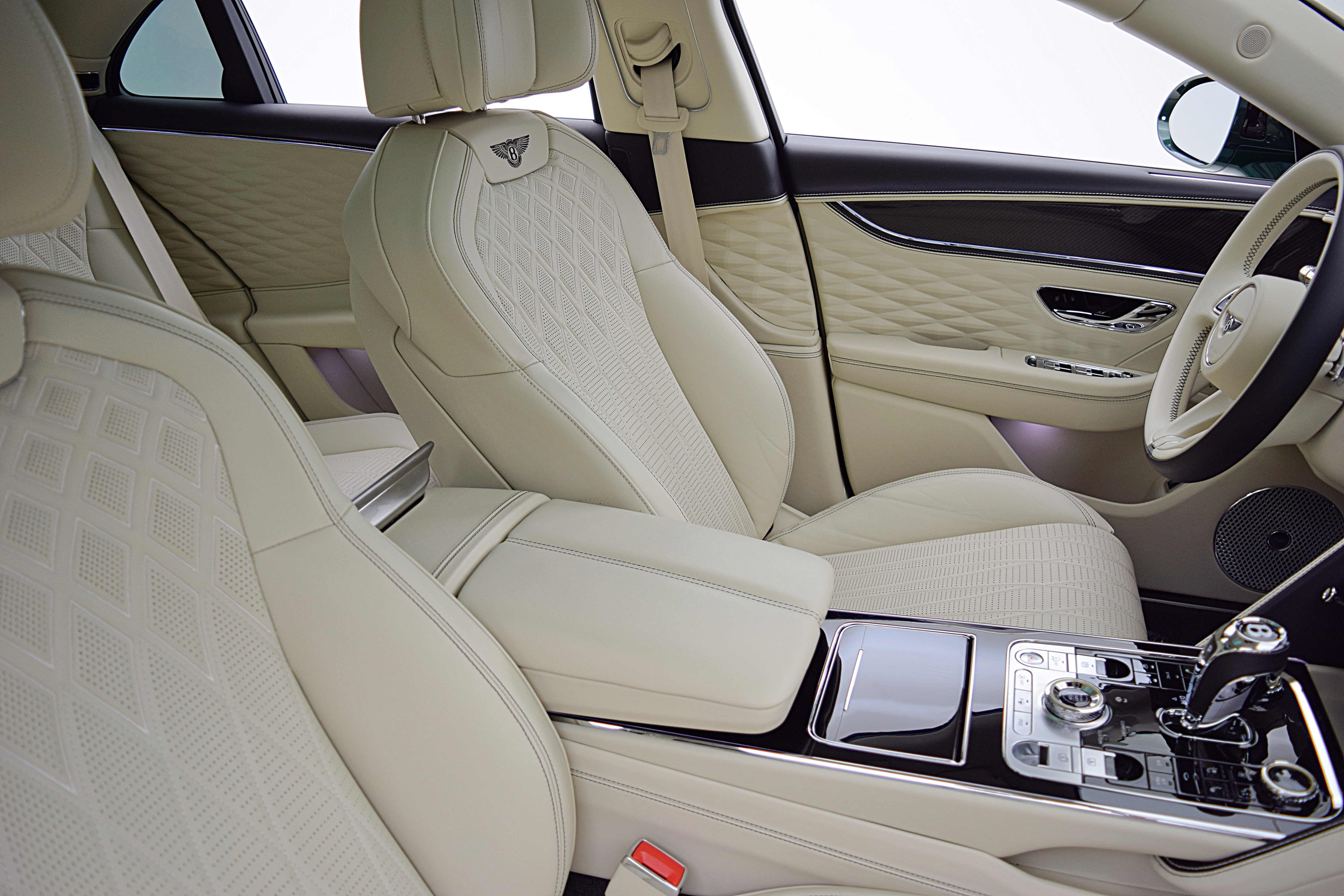2022 Bentley Flying Spur V8