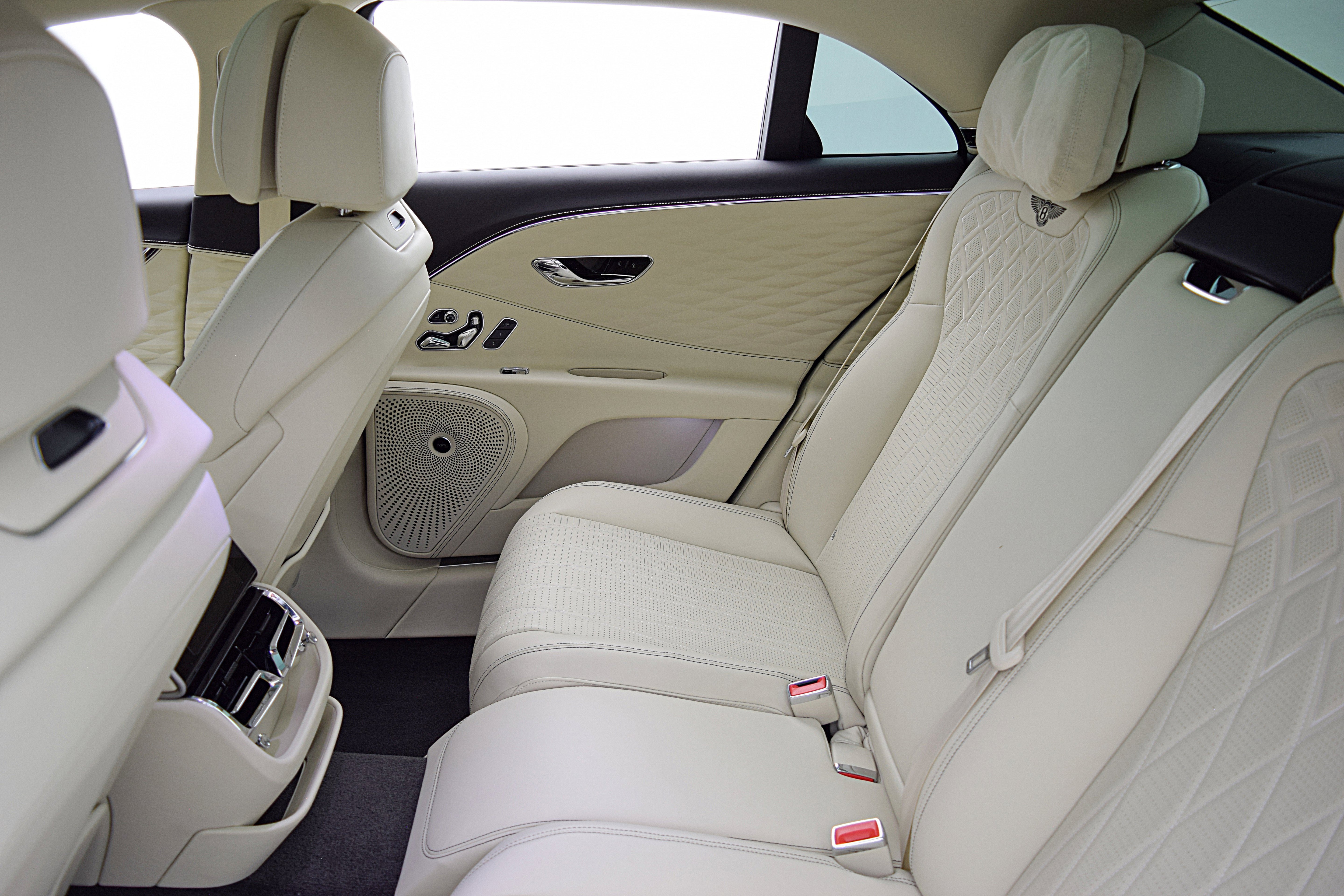 2022 Bentley Flying Spur V8