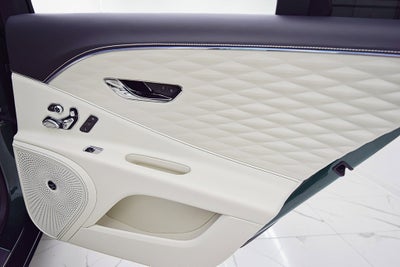 2022 Bentley Flying Spur V8