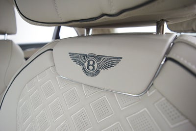 2022 Bentley Flying Spur V8