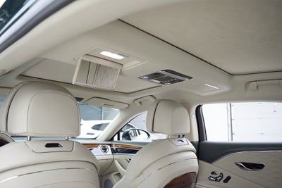 2022 Bentley Flying Spur V8