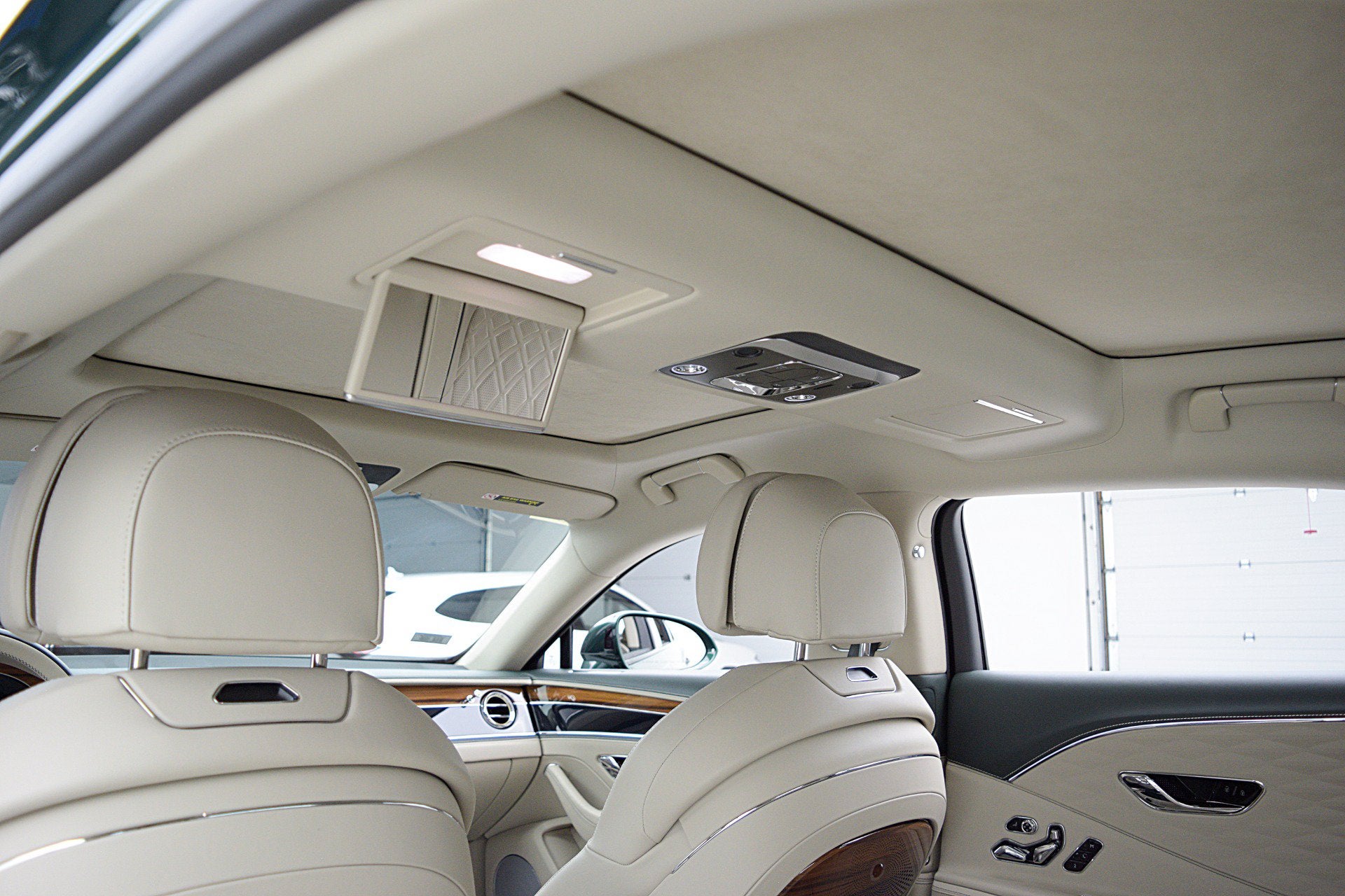 2022 Bentley Flying Spur V8