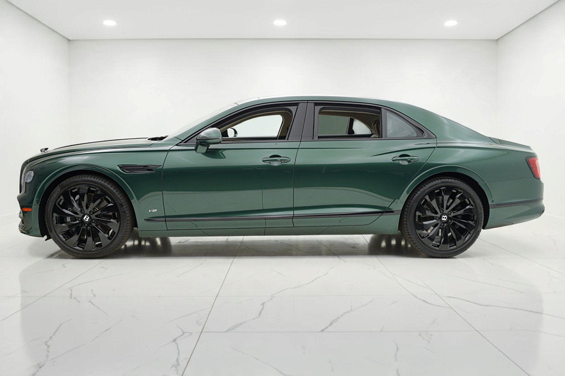 2022 Bentley Flying Spur V8