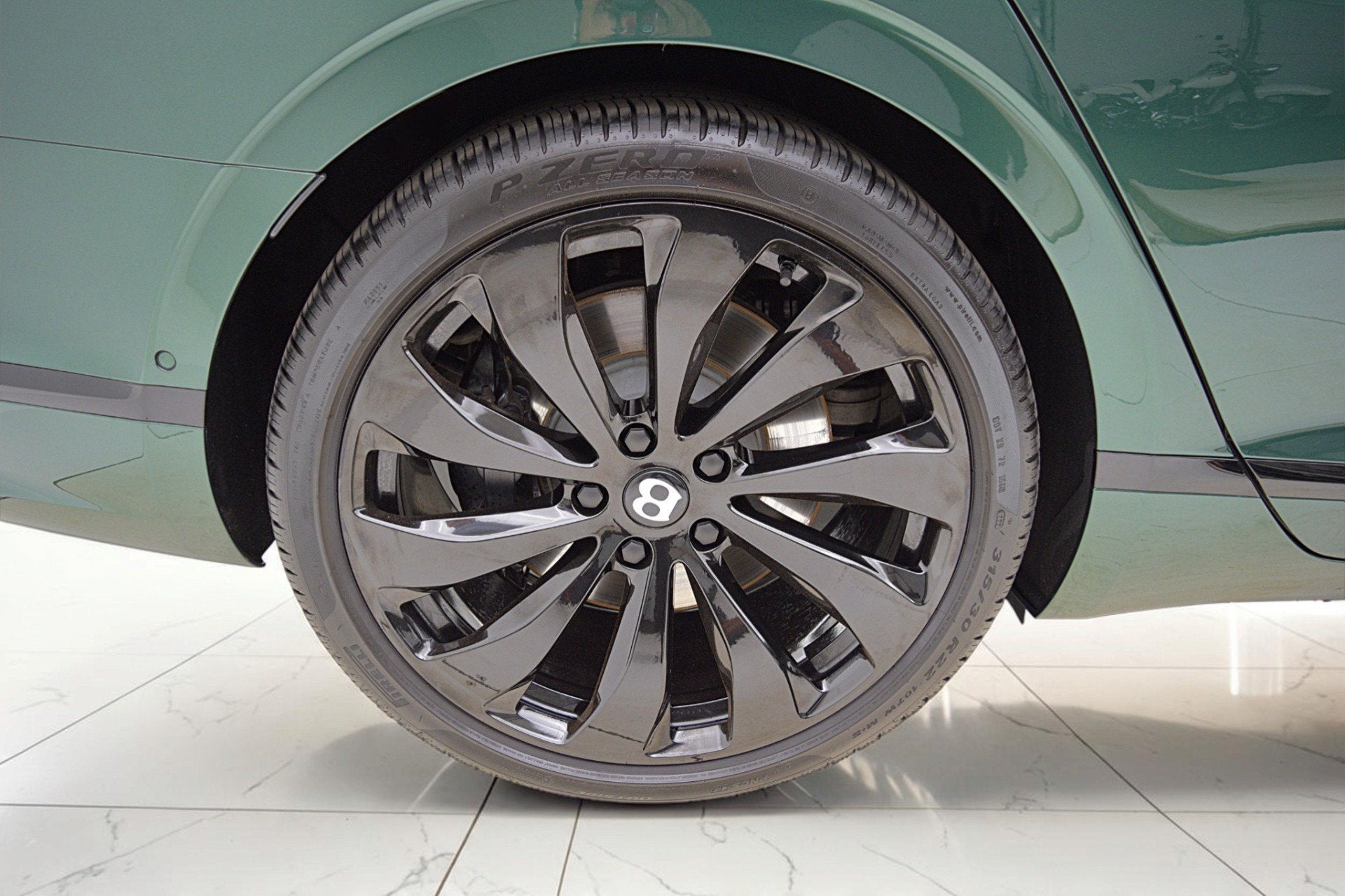 2022 Bentley Flying Spur V8