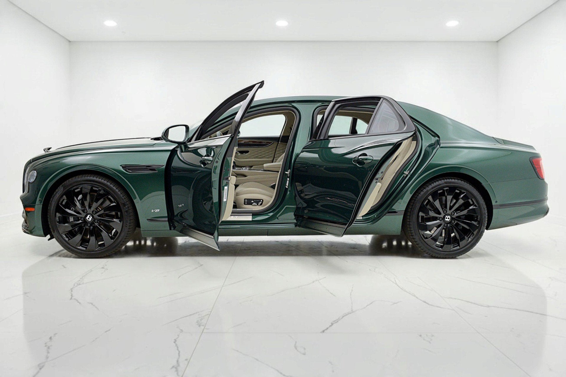 2022 Bentley Flying Spur V8