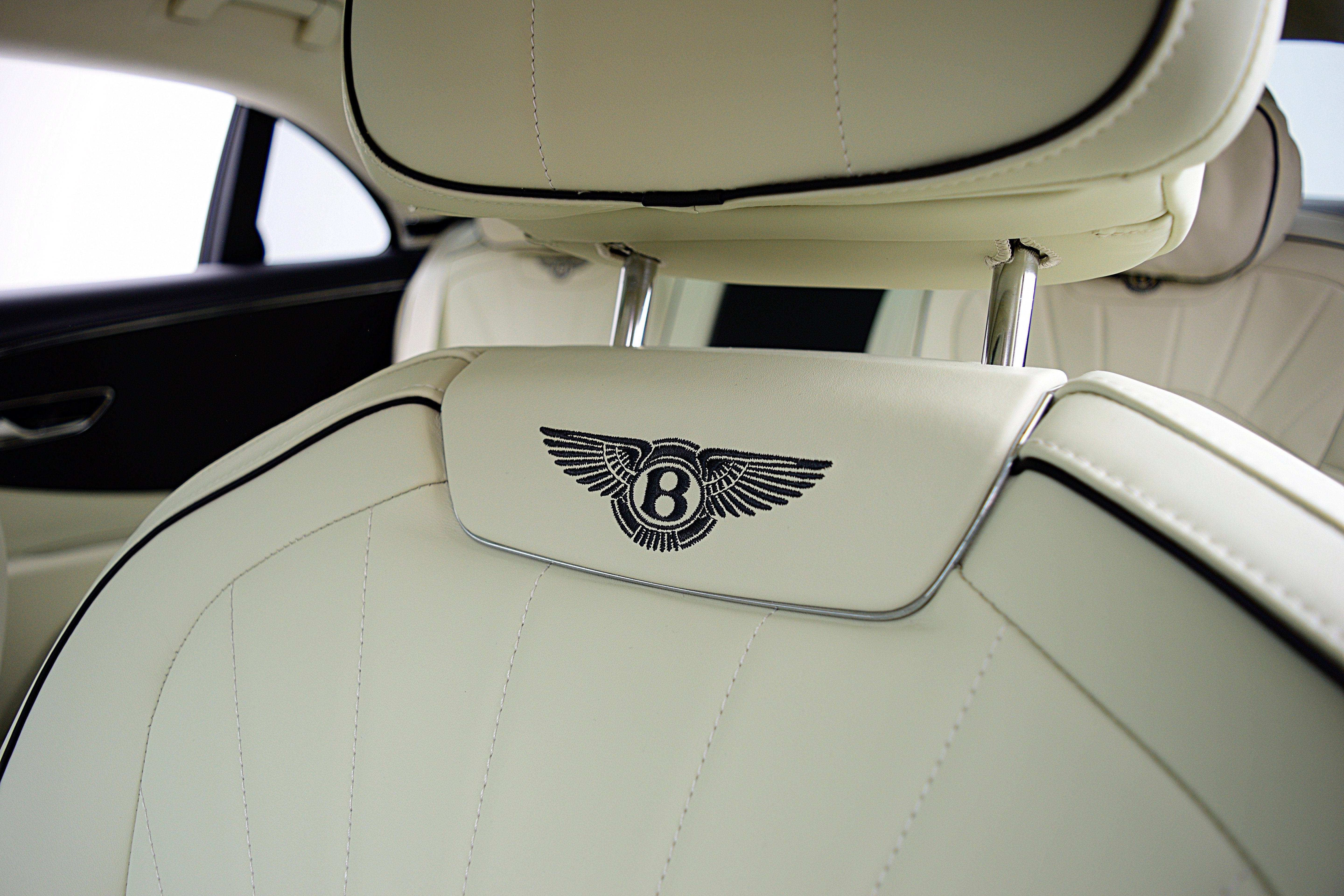 2024 Bentley Flying Spur Edition 8/LEASE OPTIONS AVAILABLE