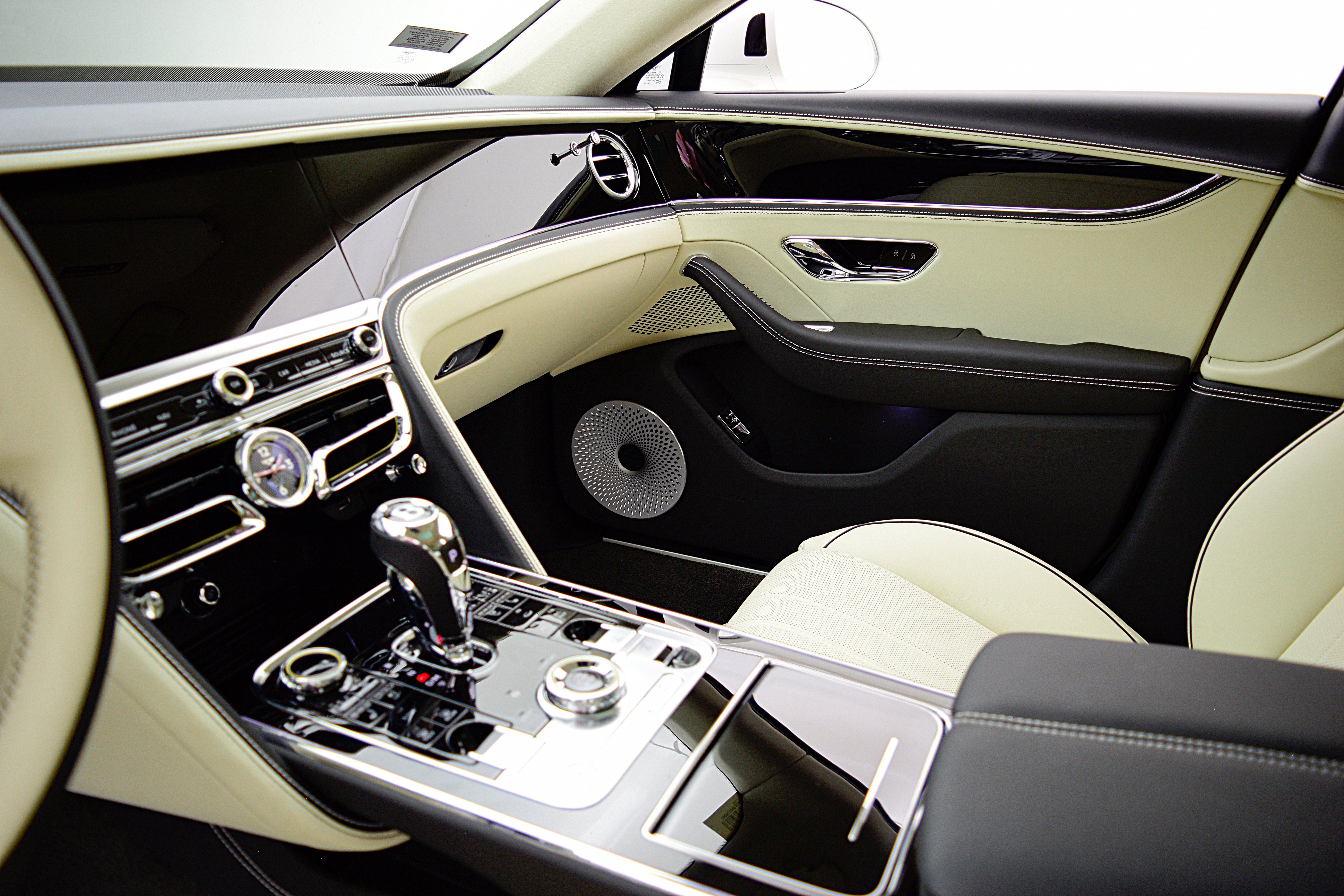 2024 Bentley Flying Spur Edition 8/LEASE OPTIONS AVAILABLE