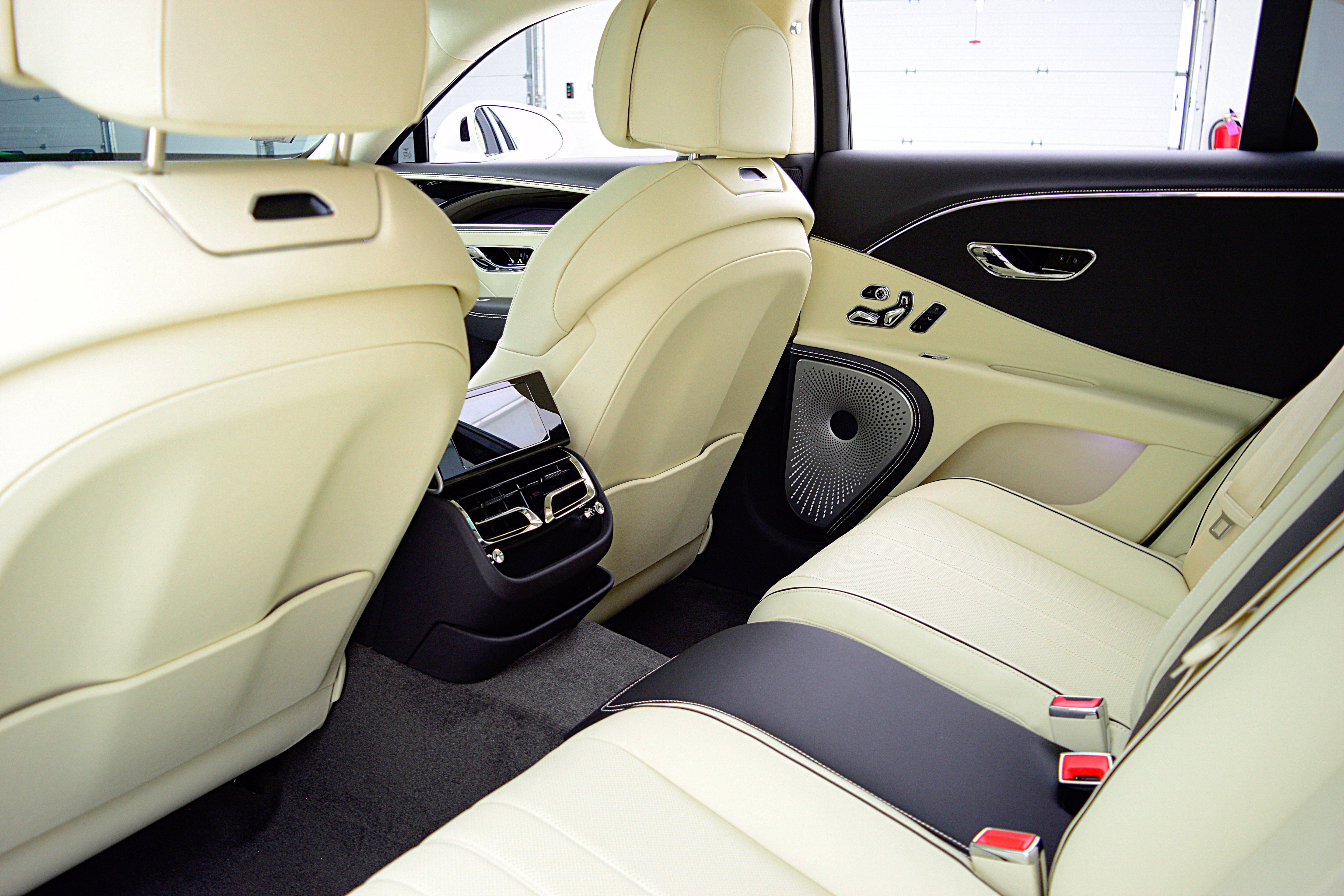 2024 Bentley Flying Spur Edition 8/LEASE OPTIONS AVAILABLE