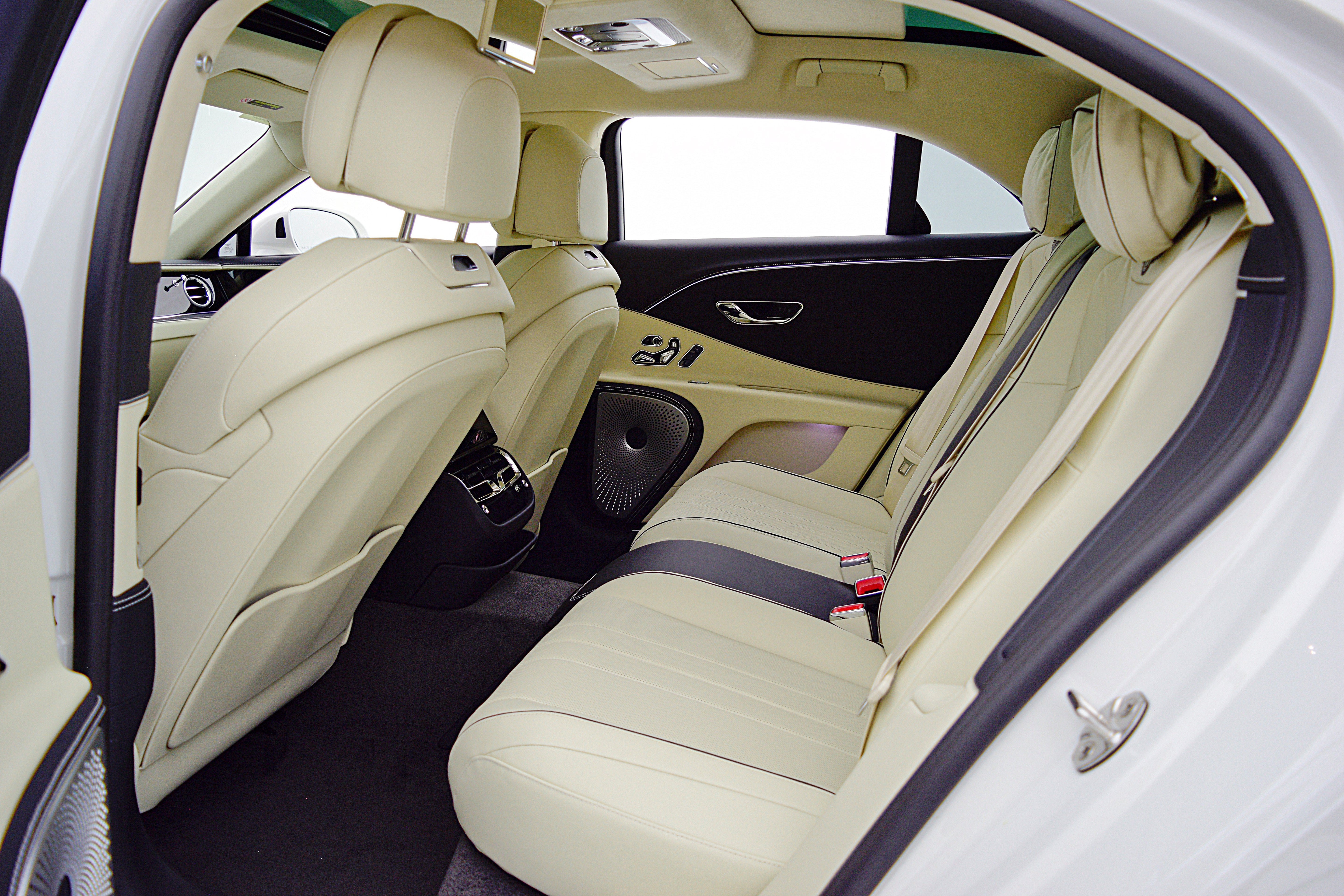 2024 Bentley Flying Spur Edition 8/LEASE OPTIONS AVAILABLE