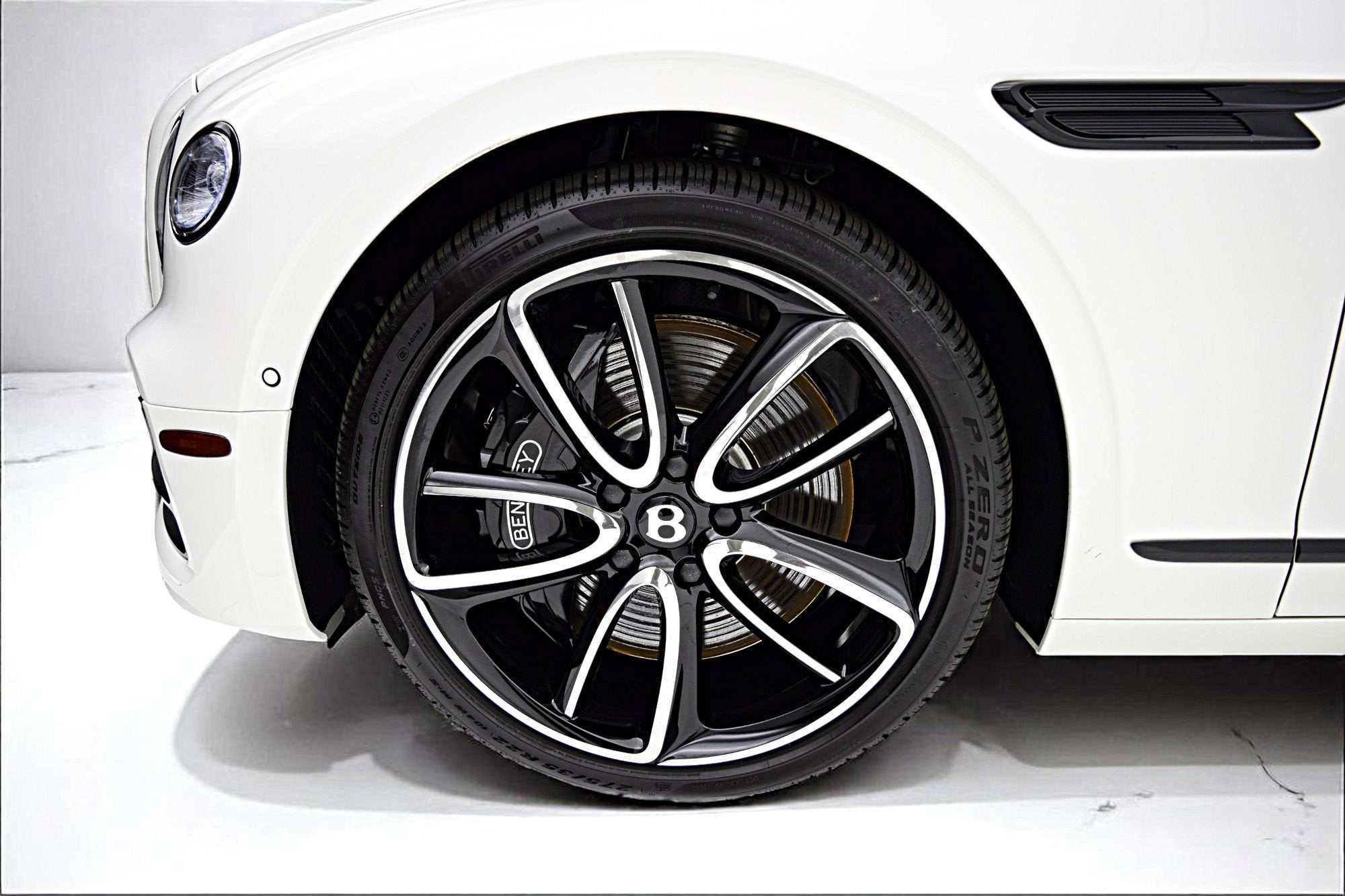 2024 Bentley Flying Spur Edition 8/LEASE OPTIONS AVAILABLE