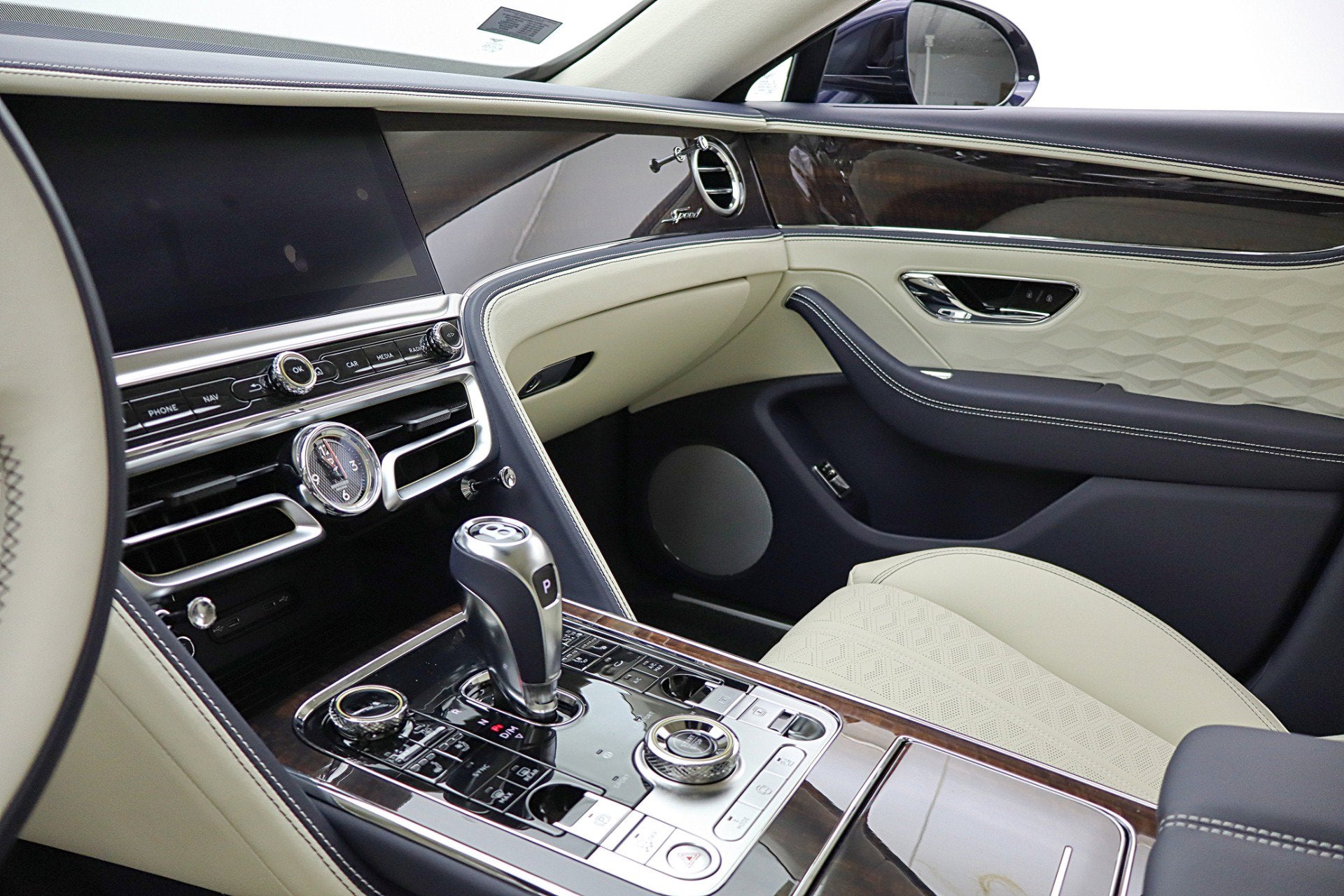 2025 Bentley Flying Spur Speed V8 Hybrid/LEASE OPTIONS AVAILABLE