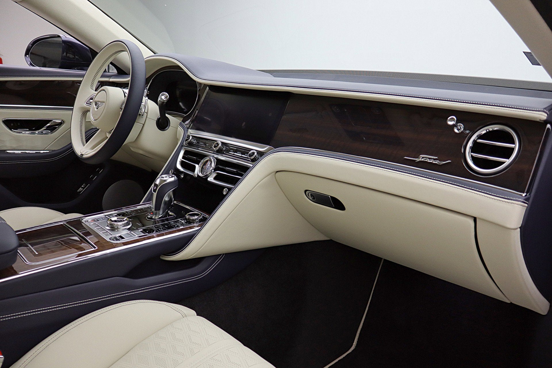 2025 Bentley Flying Spur Speed V8 Hybrid/LEASE OPTIONS AVAILABLE