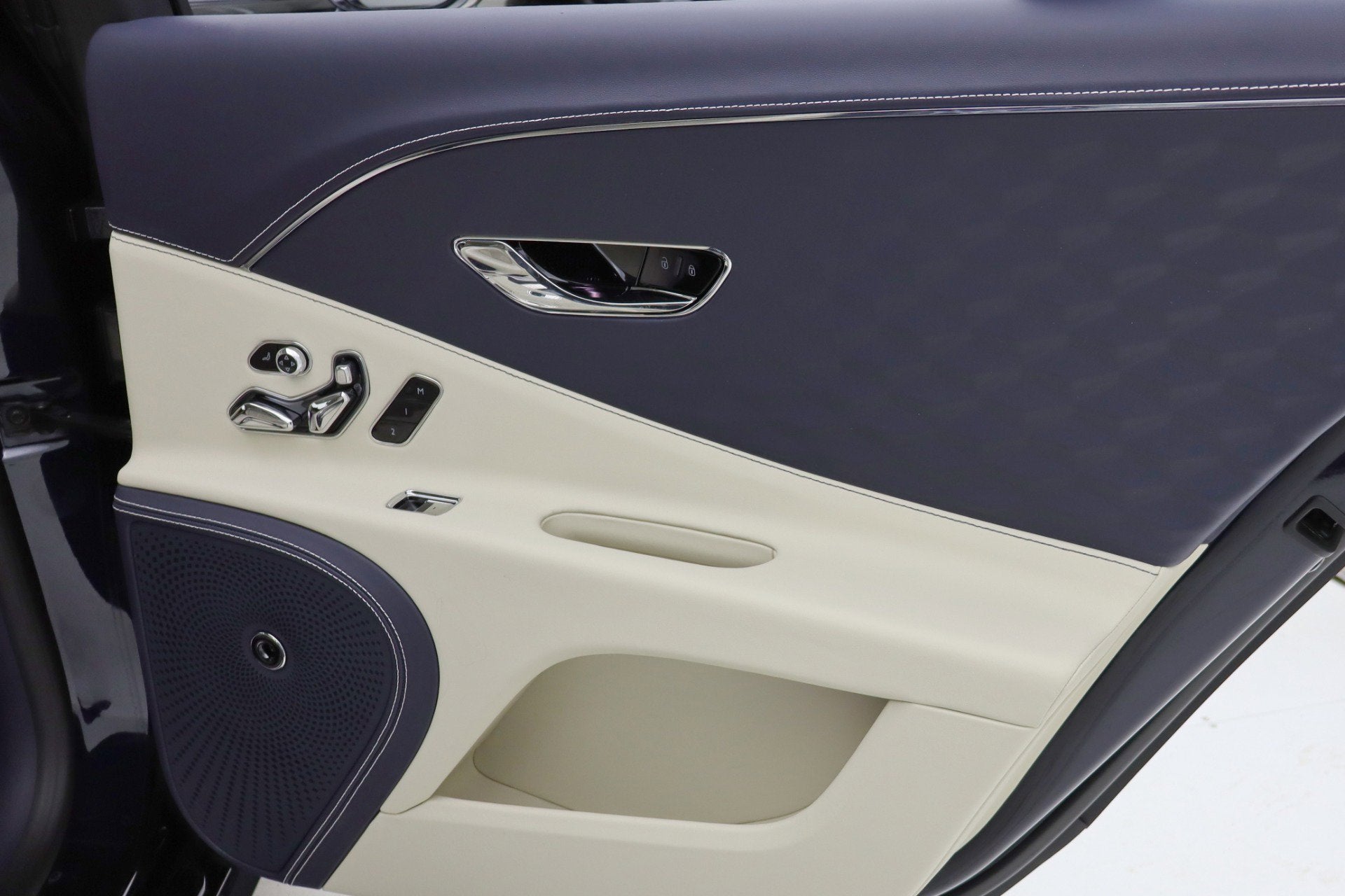 2025 Bentley Flying Spur Speed V8 Hybrid/LEASE OPTIONS AVAILABLE