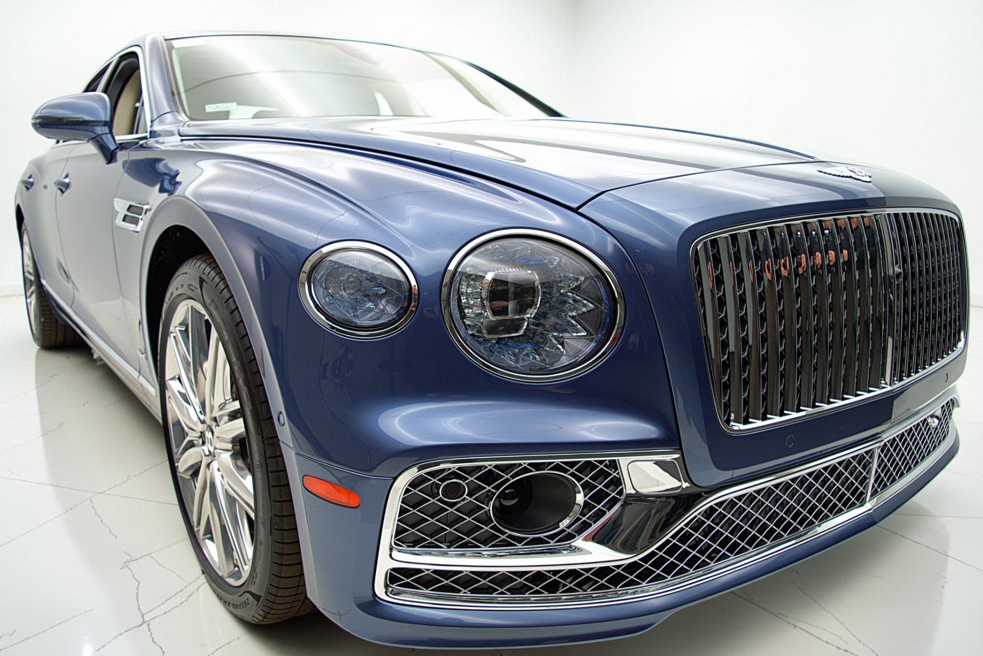 2022 Bentley Flying Spur Hybrid