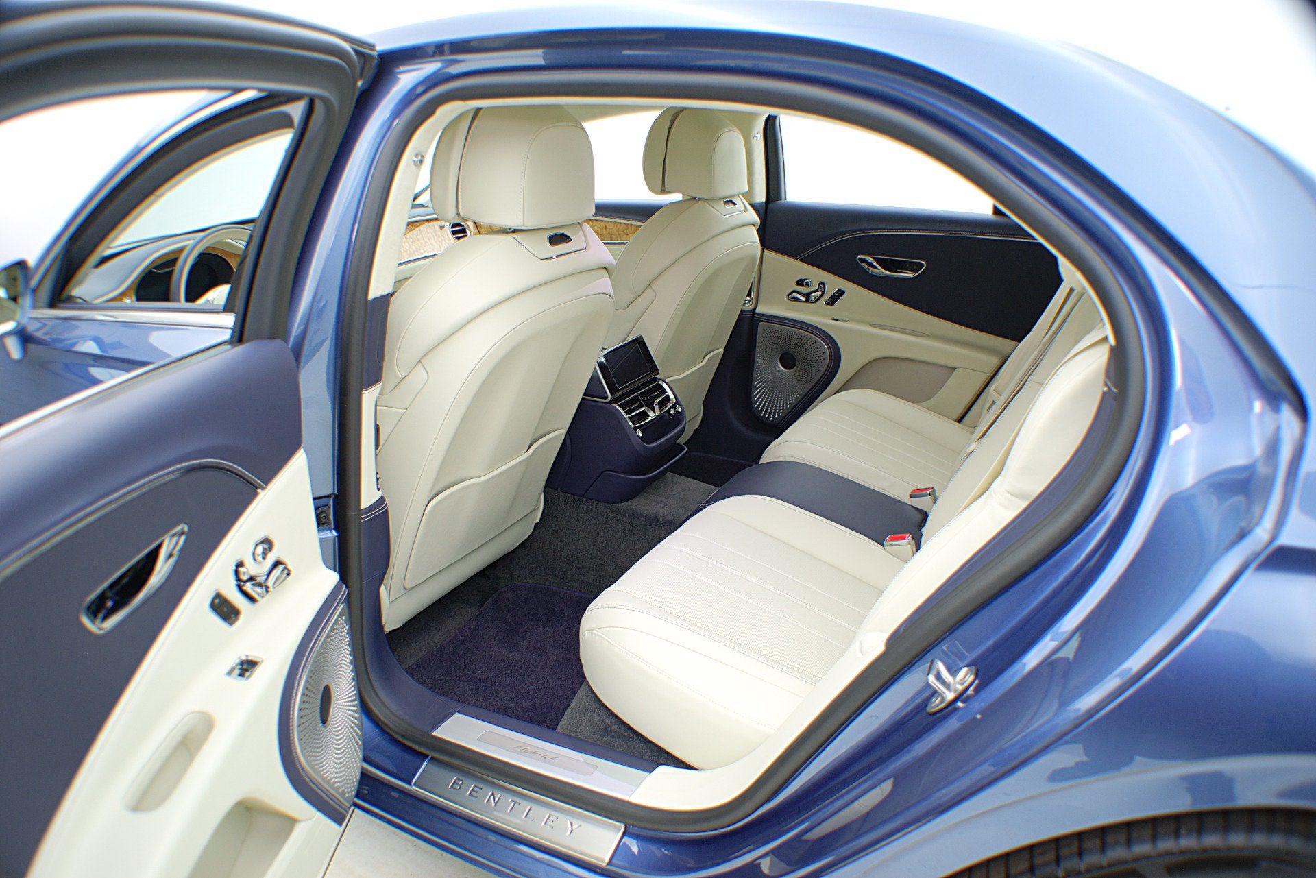 2022 Bentley Flying Spur Hybrid