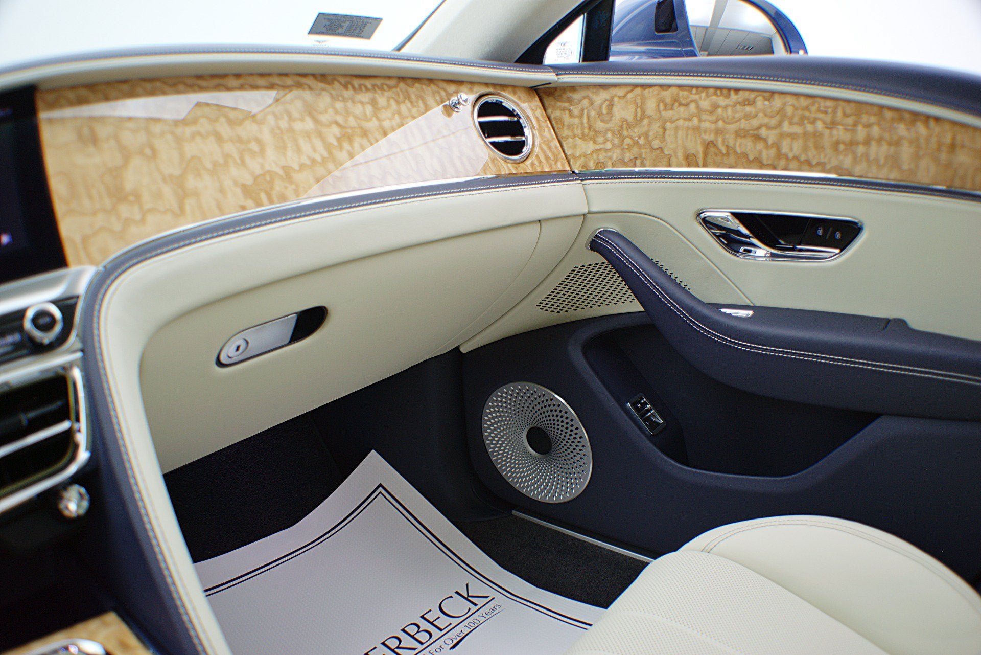 2022 Bentley Flying Spur Hybrid